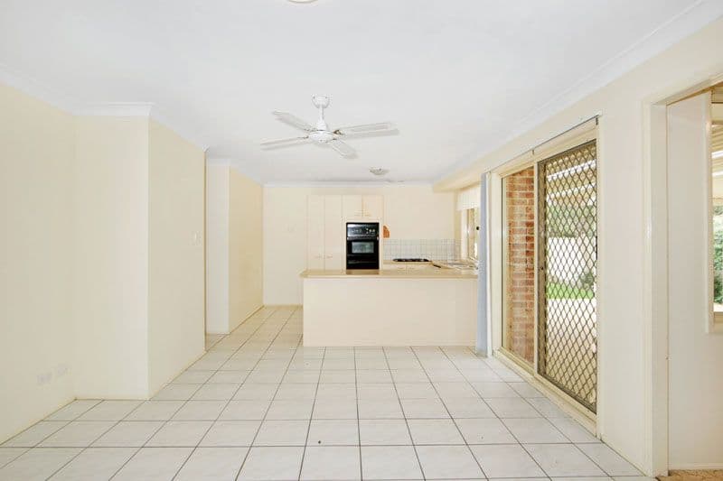 11 Lady Penrhyn Close, BATEAU BAY NSW 2261, Bateau Bay - Thumbnail 4