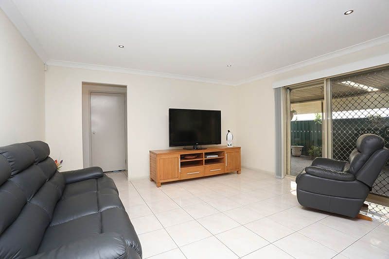 3 Paul Crescent, Canley Heights - Thumbnail 5