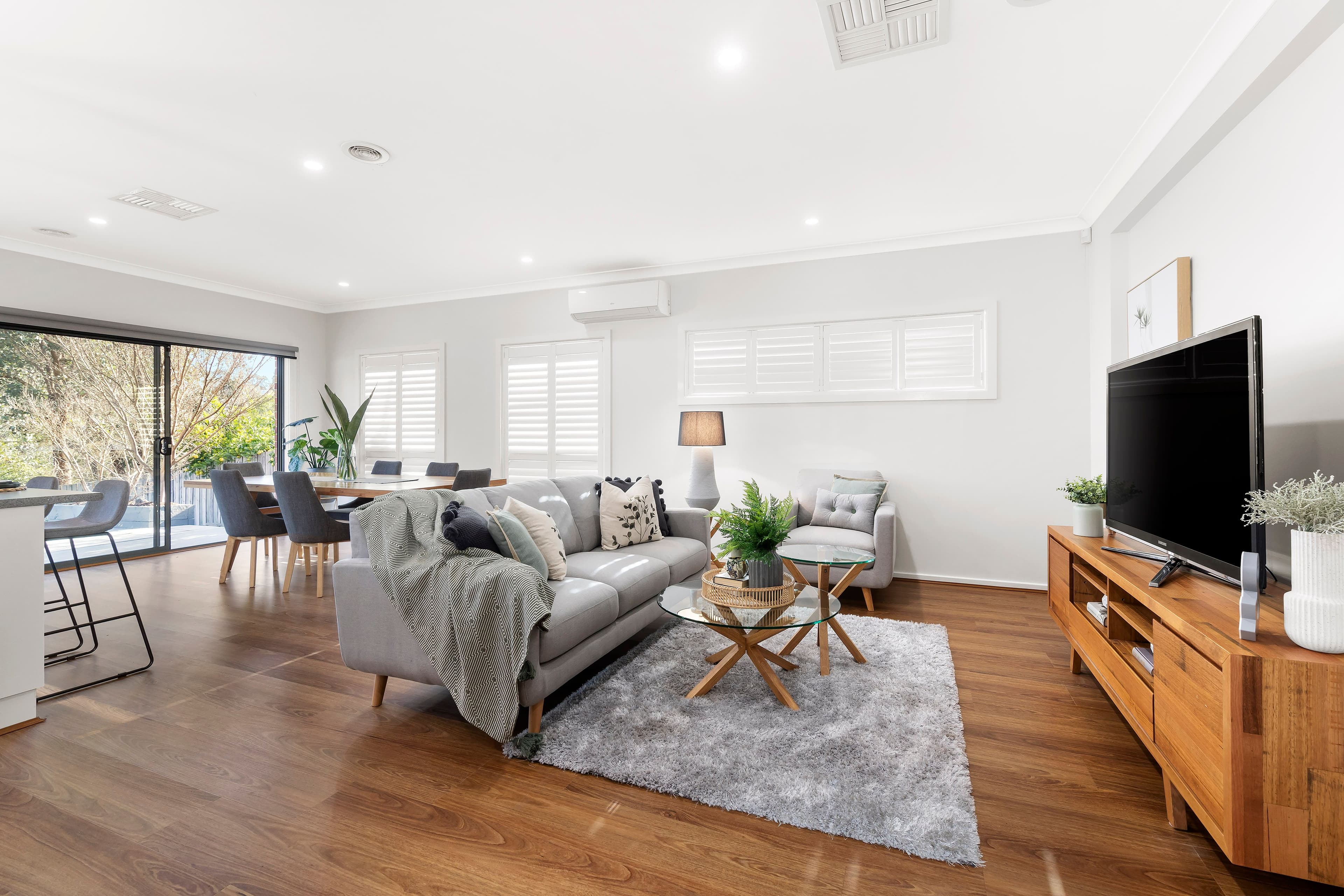 8 Sanctuary Court, Diamond Creek VIC 3089, Diamond Creek - Thumbnail 2