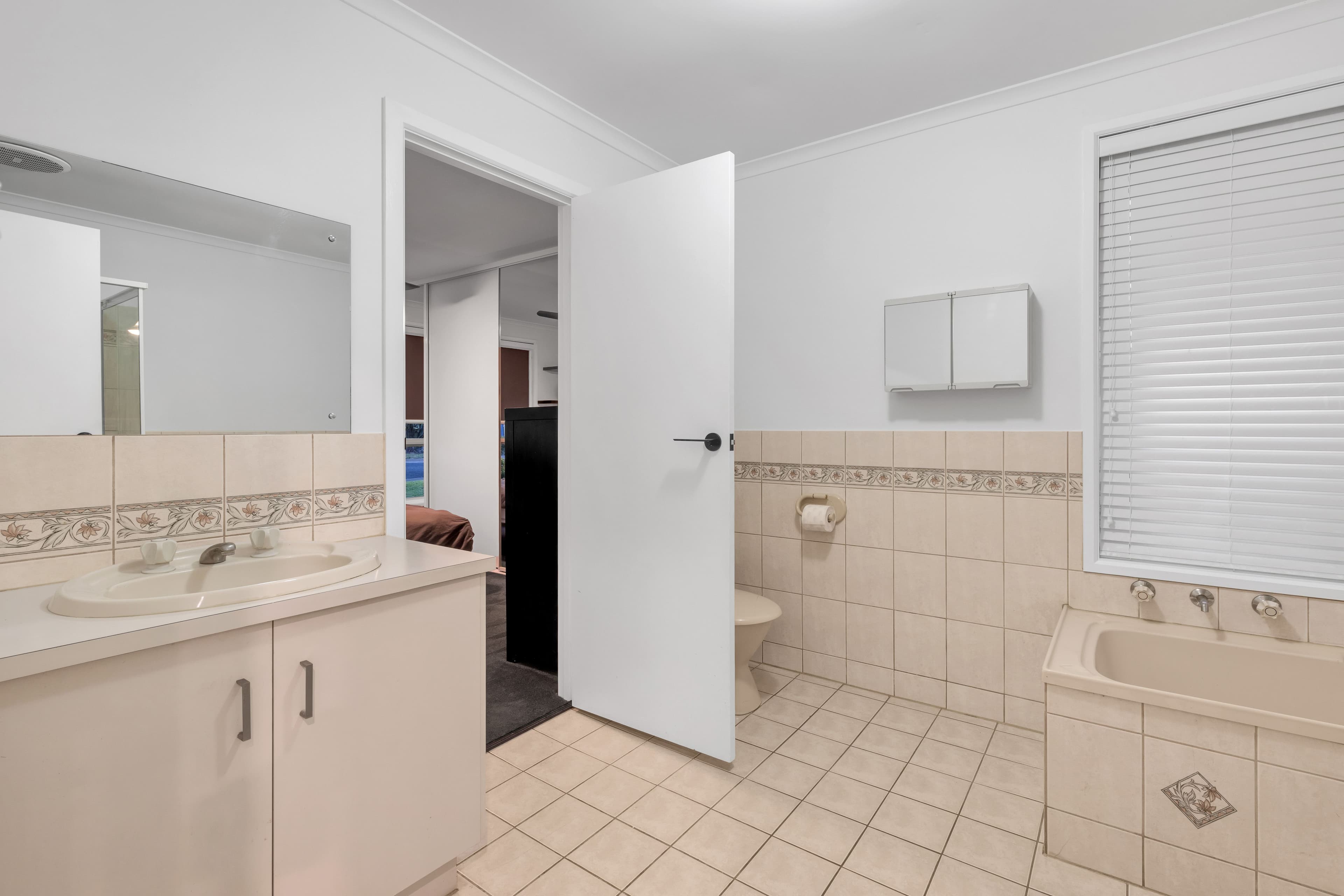 20 Elizabeth Street, Warragul, Warragul - Thumbnail 6