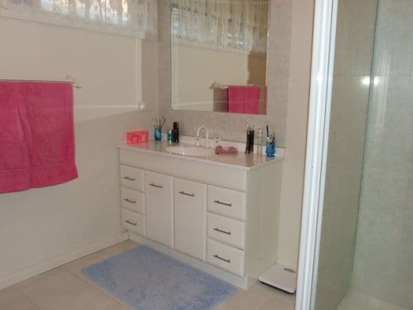 4  Coonara Avenue, SEAFORD VIC 3198, Seaford - Thumbnail 3