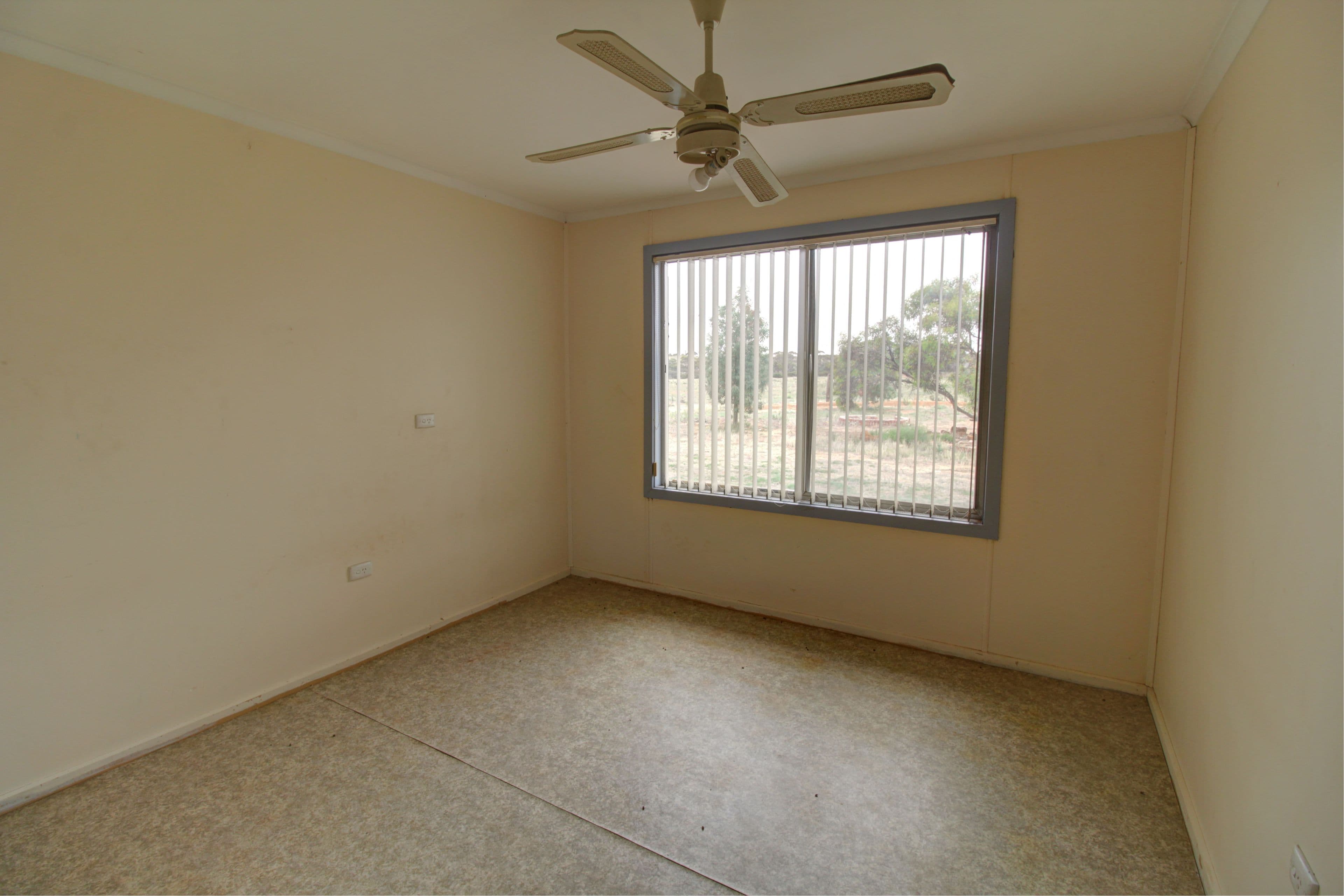 19 McCabe Road, Mindarie SA 5309, Mindarie - Thumbnail 6