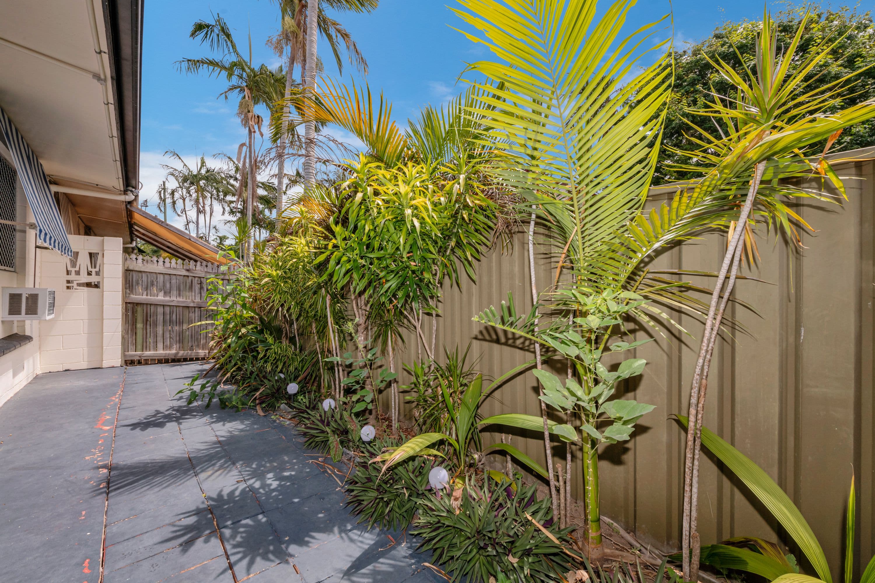 13 Philp Street, Hermit Park QLD 4812, Hermit Park - Thumbnail 6