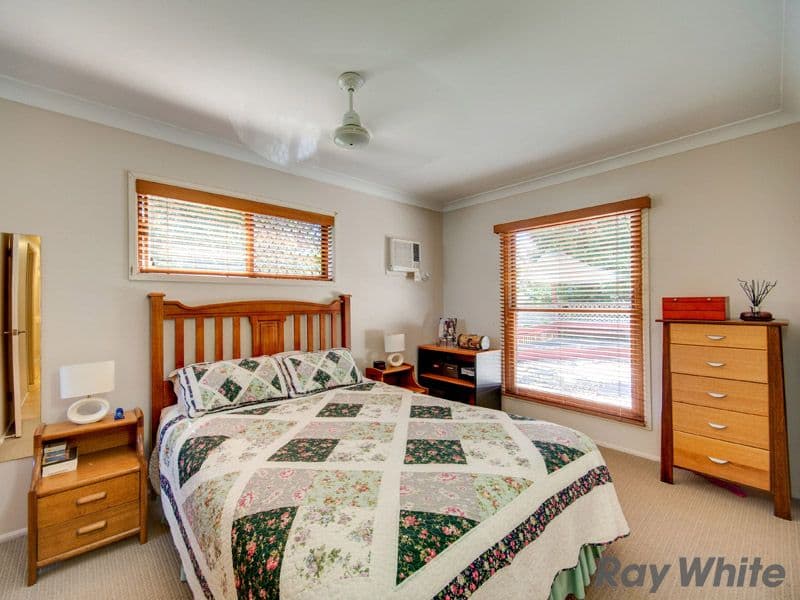 18 Leatherwood Drive, ARANA HILLS QLD 4054, Arana Hills - Thumbnail 7