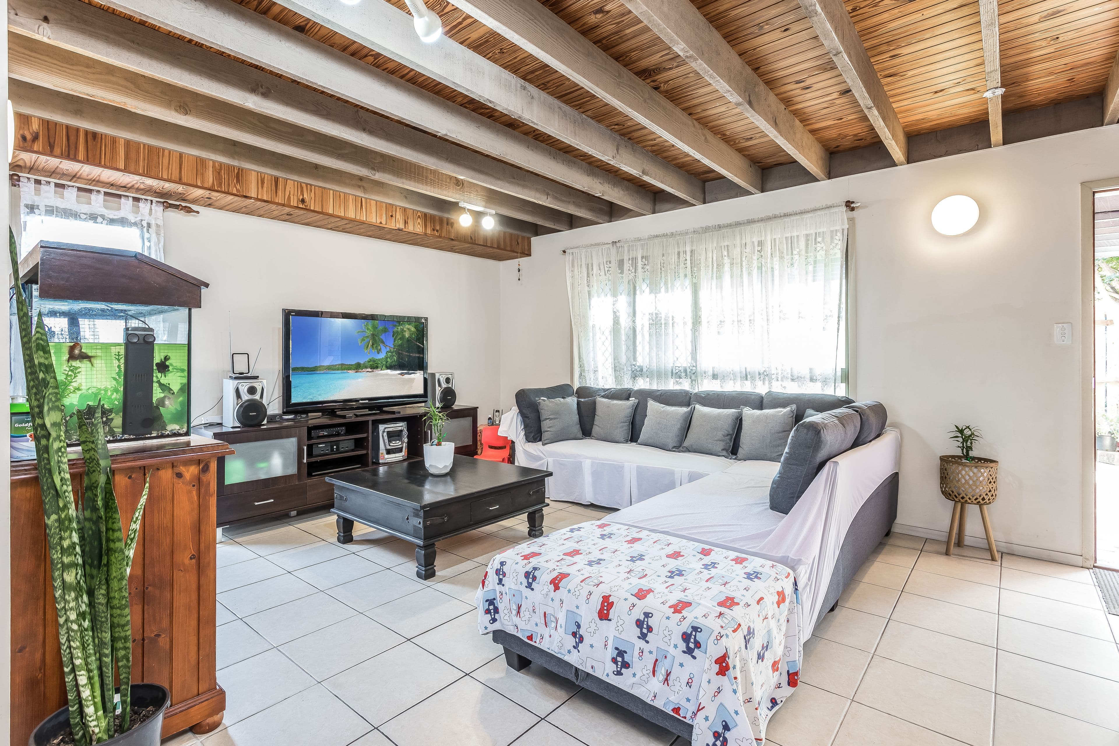 11 Balcara Avenue, Carseldine QLD 4034, Carseldine - Image 1