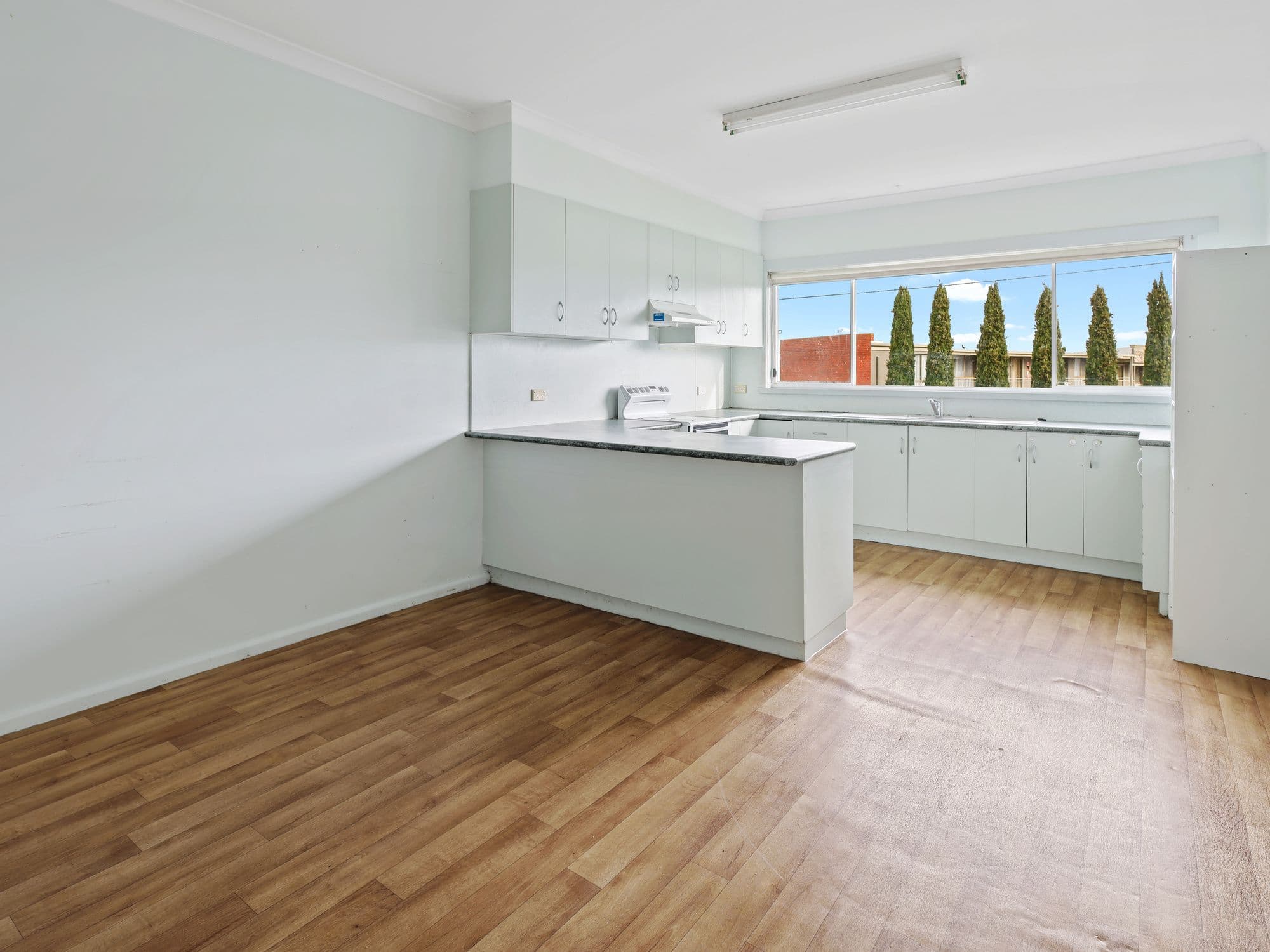 115 Verdon Street, Warrnambool VIC 3280, Warrnambool - Thumbnail 3