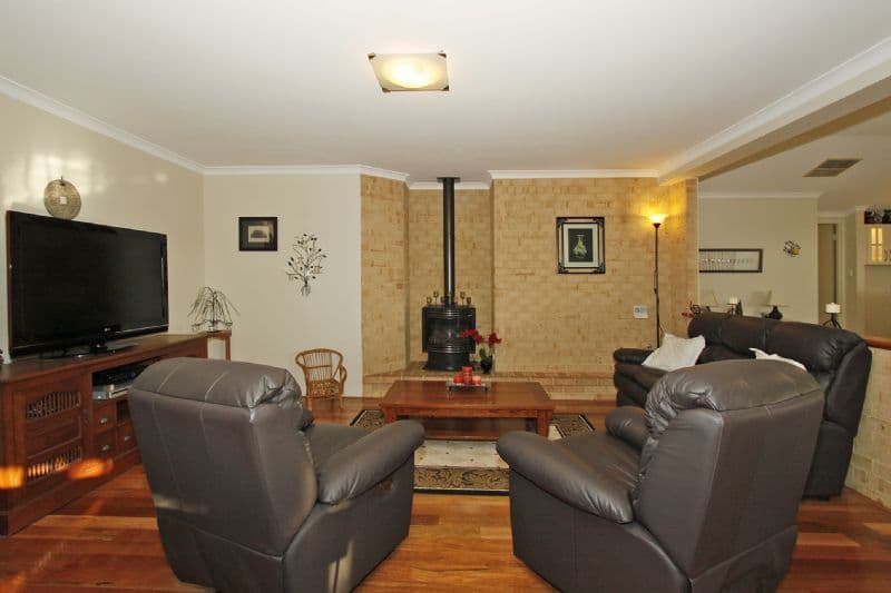12  Greenvale Heights, LEEMING WA 6149, Leeming - Thumbnail 3