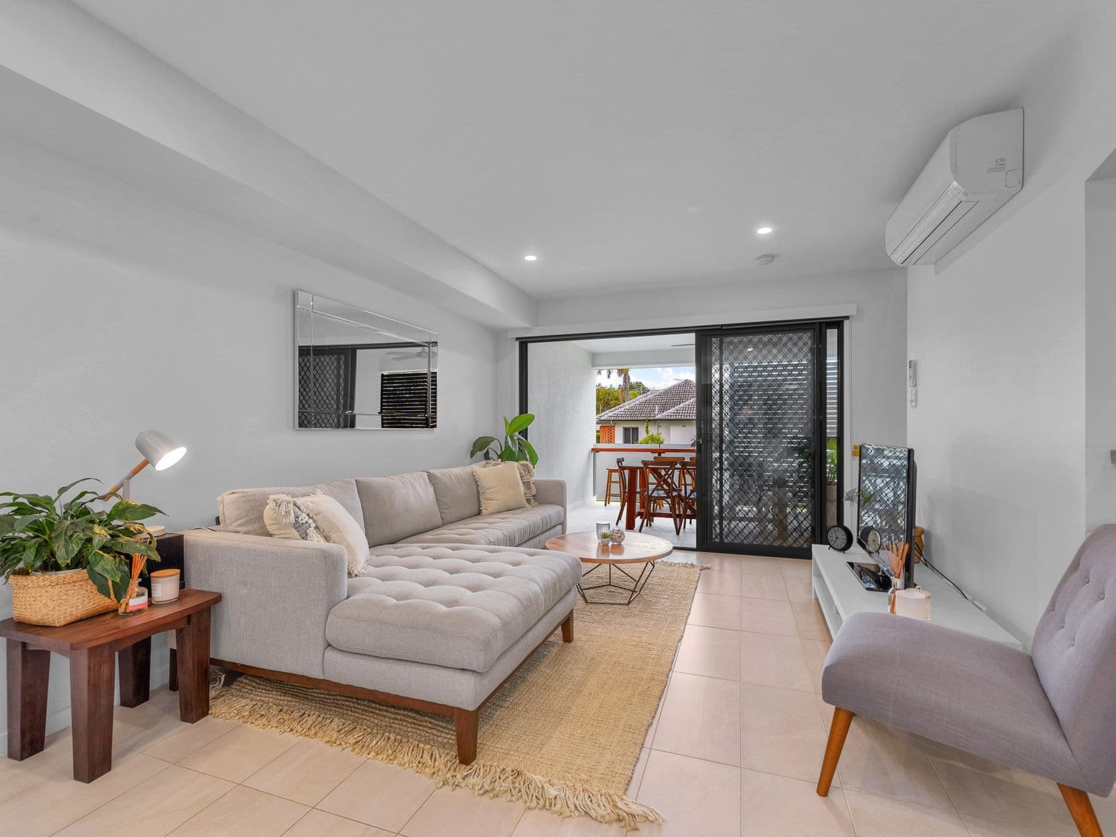 18 Hedley Avenue, Nundah QLD 4012, Nundah - Thumbnail 2