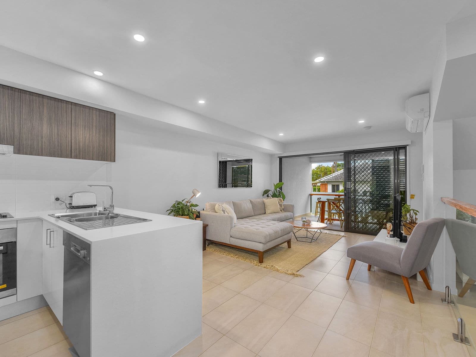 18 Hedley Avenue, Nundah QLD 4012, Nundah - Thumbnail 5