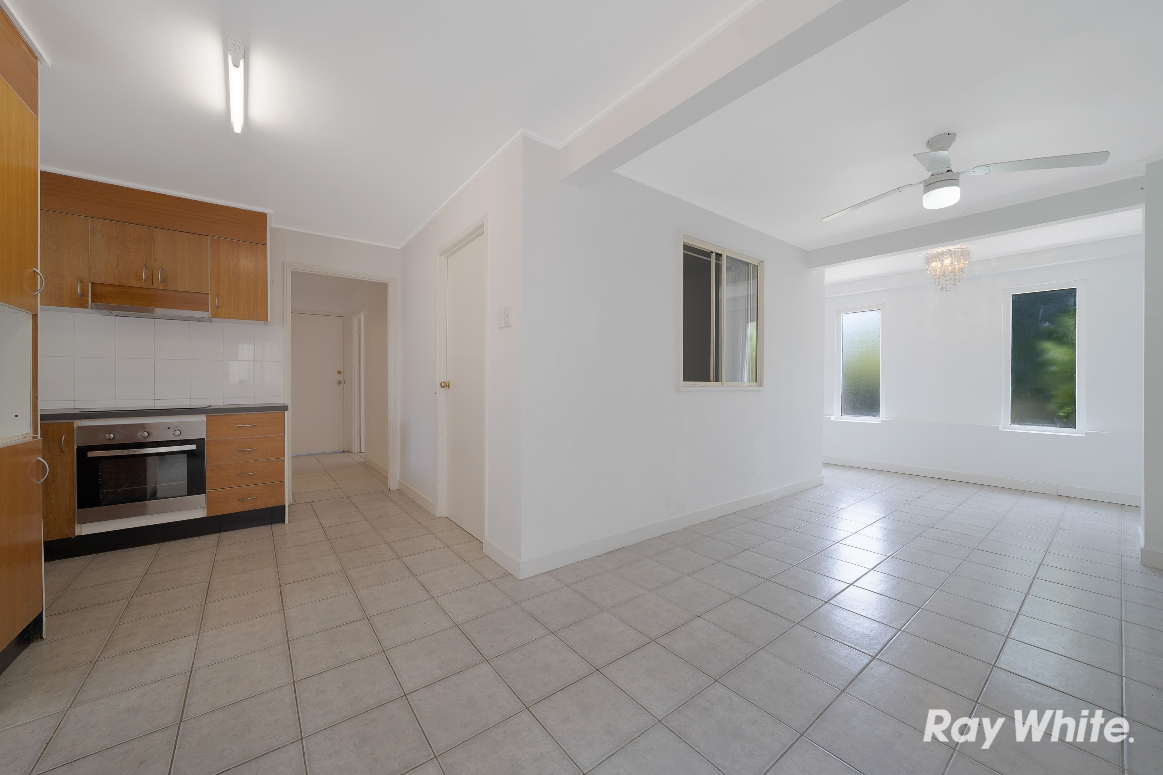 40 Jarrah Crescent, Logan Central QLD 4114, Logan Central - Thumbnail 3