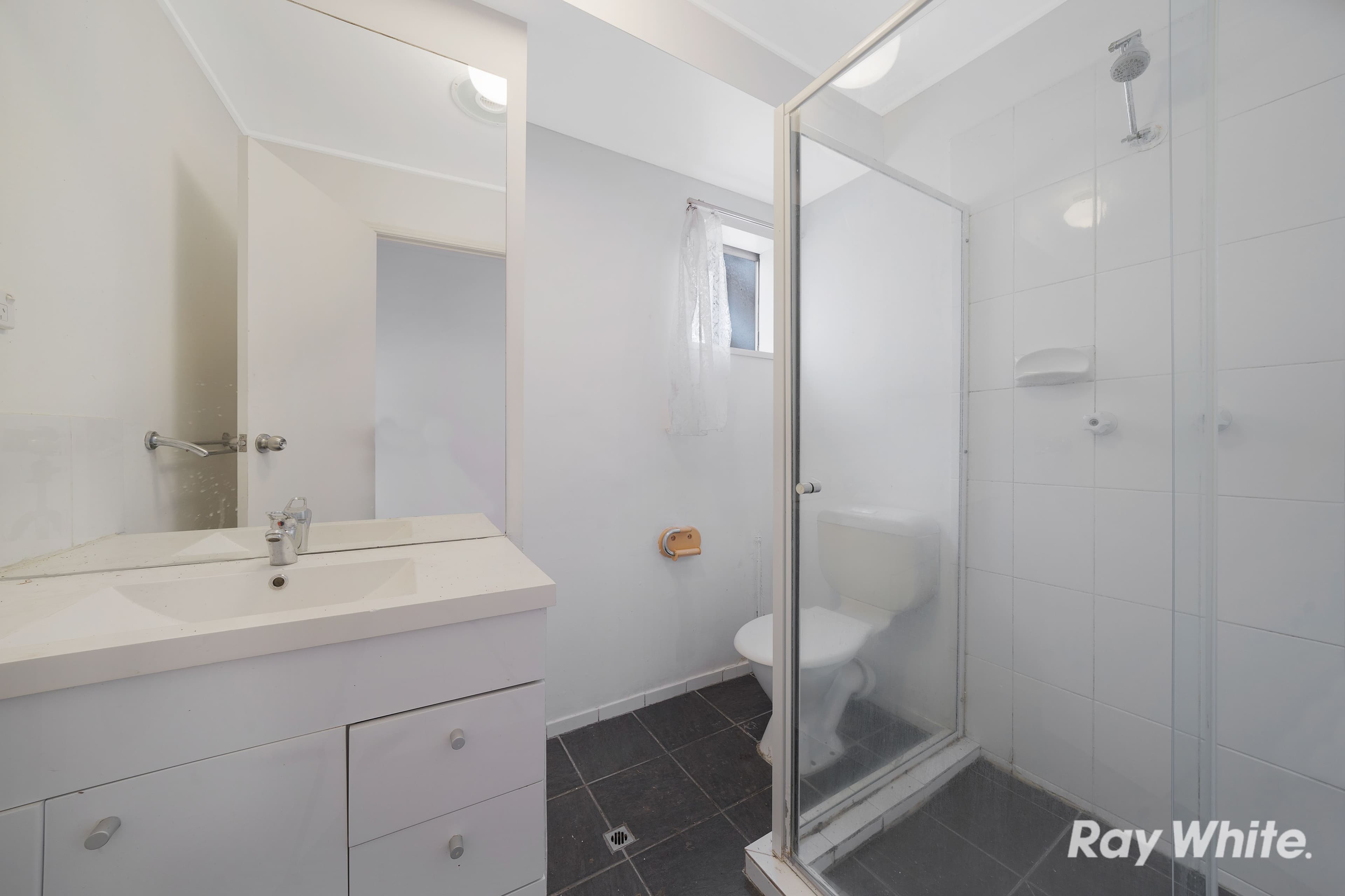 40 Jarrah Crescent, Logan Central QLD 4114, Logan Central - Thumbnail 4