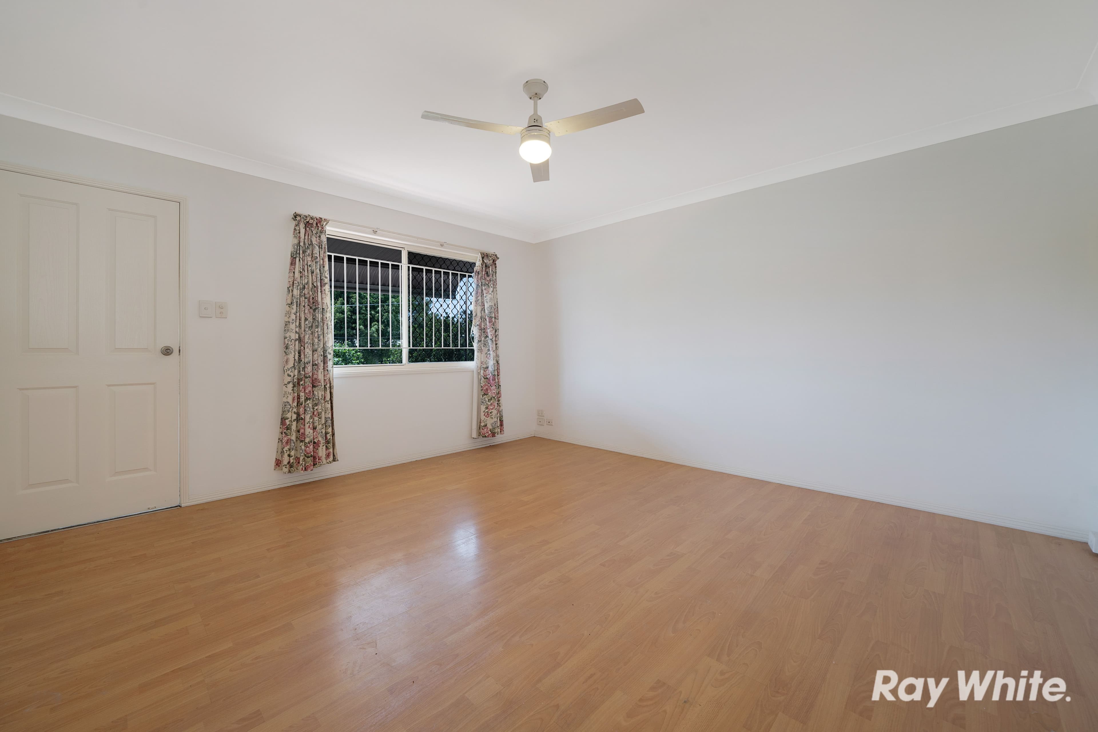 40 Jarrah Crescent, Logan Central QLD 4114, Logan Central - Thumbnail 5