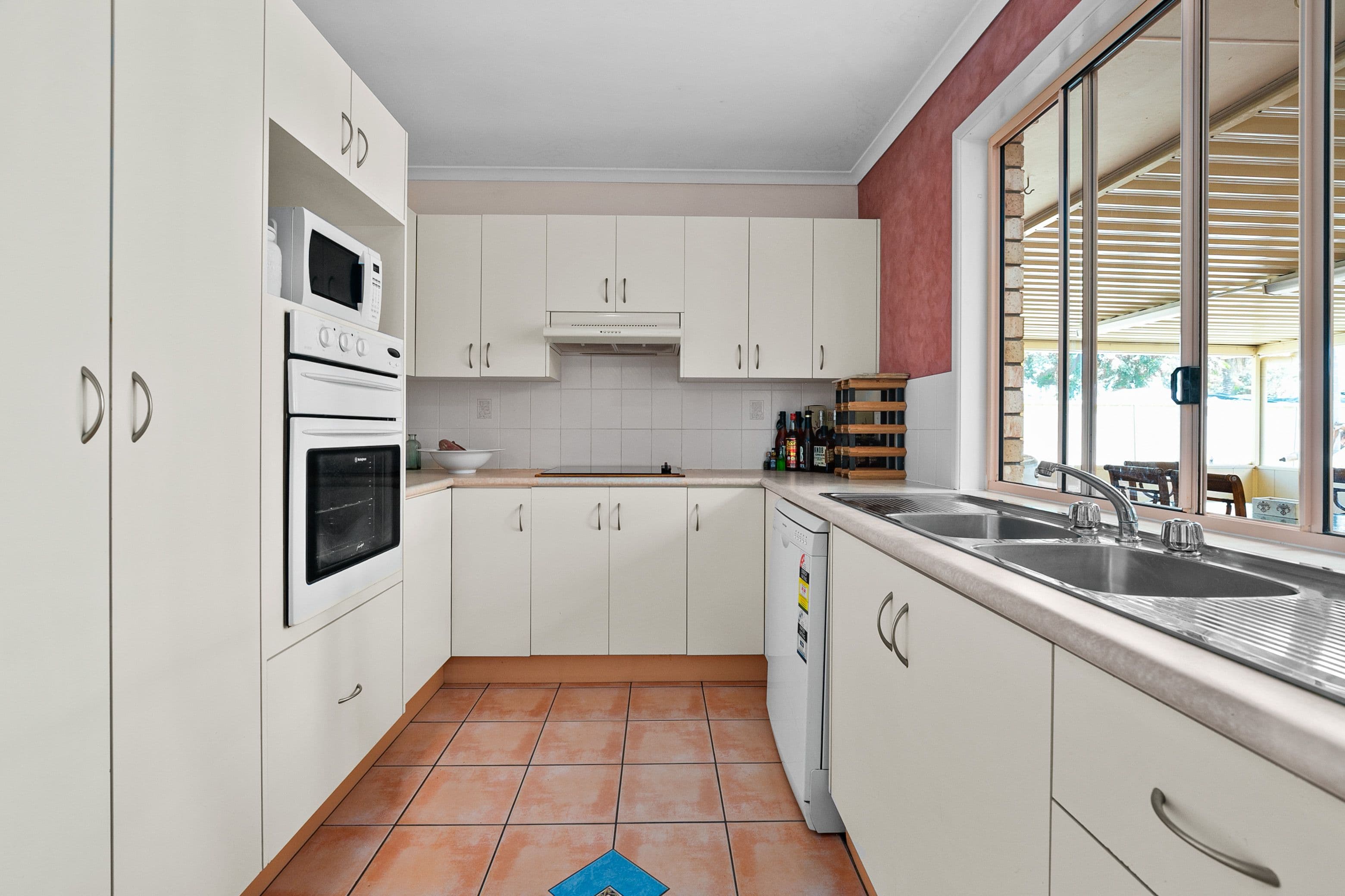 9 Fern Court, Emerald QLD 4720, Emerald - Thumbnail 5