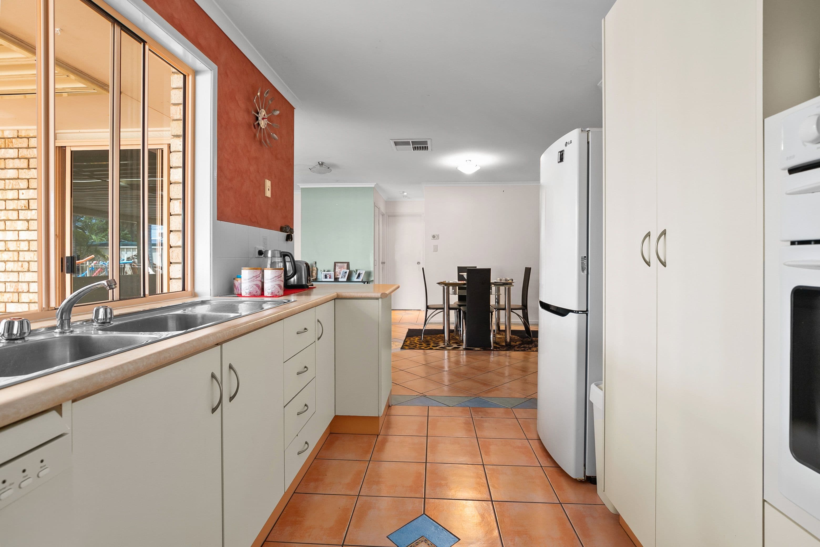 9 Fern Court, Emerald QLD 4720, Emerald - Thumbnail 6