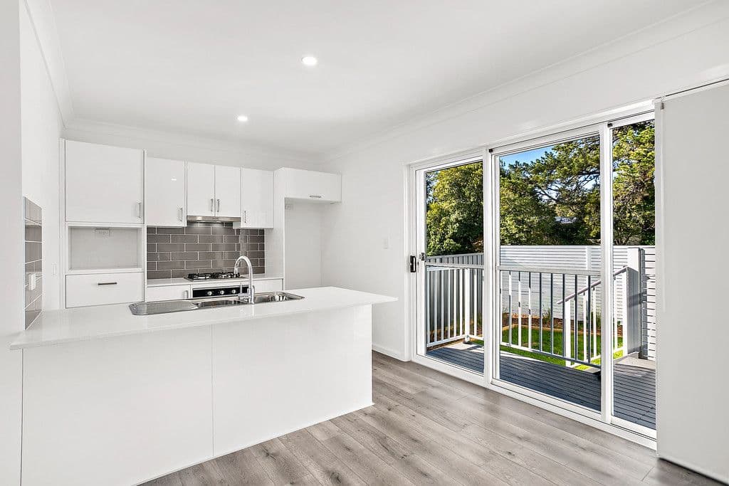 21 Theodore Street, Oak Flats NSW 2529, Oak Flats - Thumbnail 2