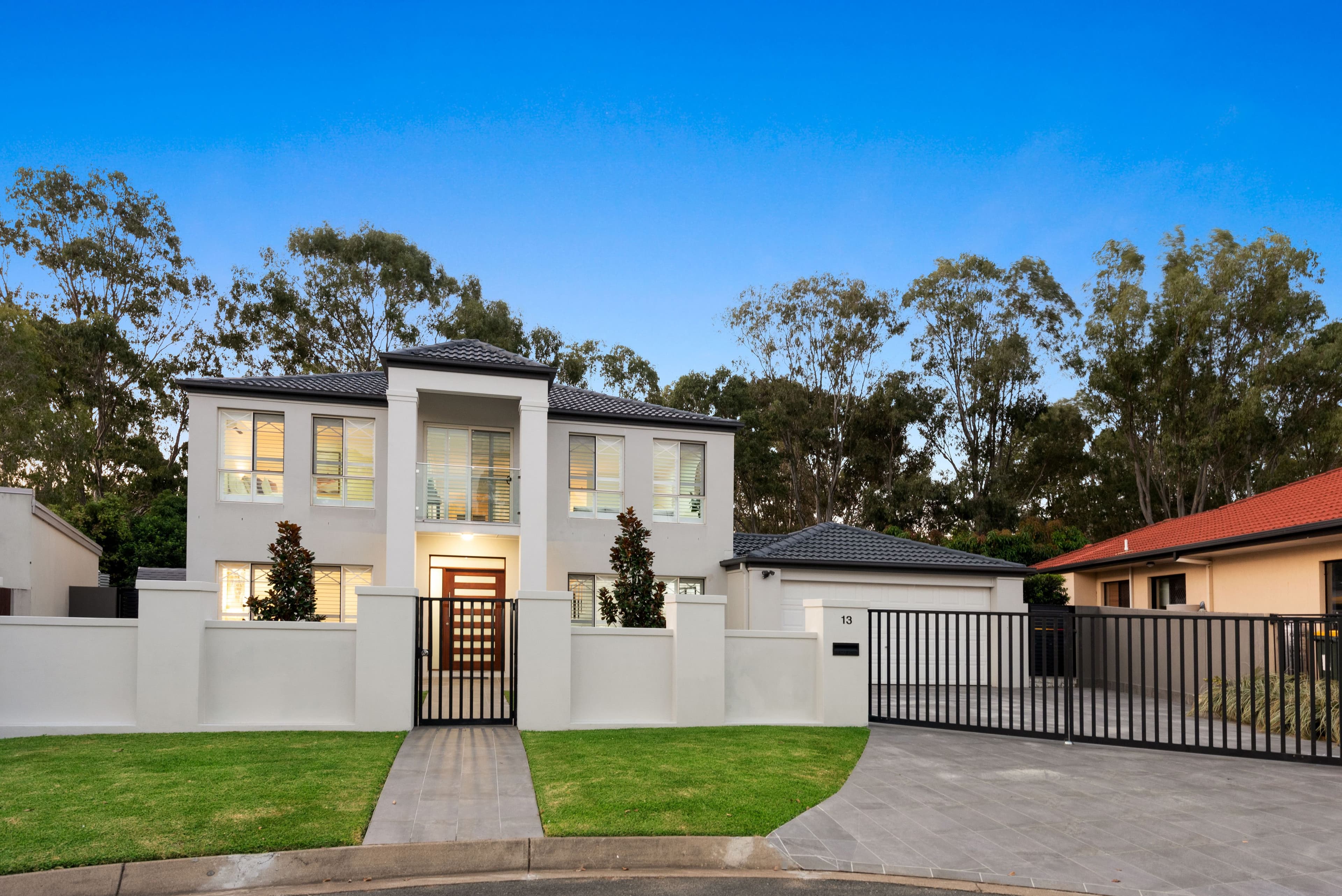 13 Beckenham Place, Carindale QLD 4152, Carindale - Image 1