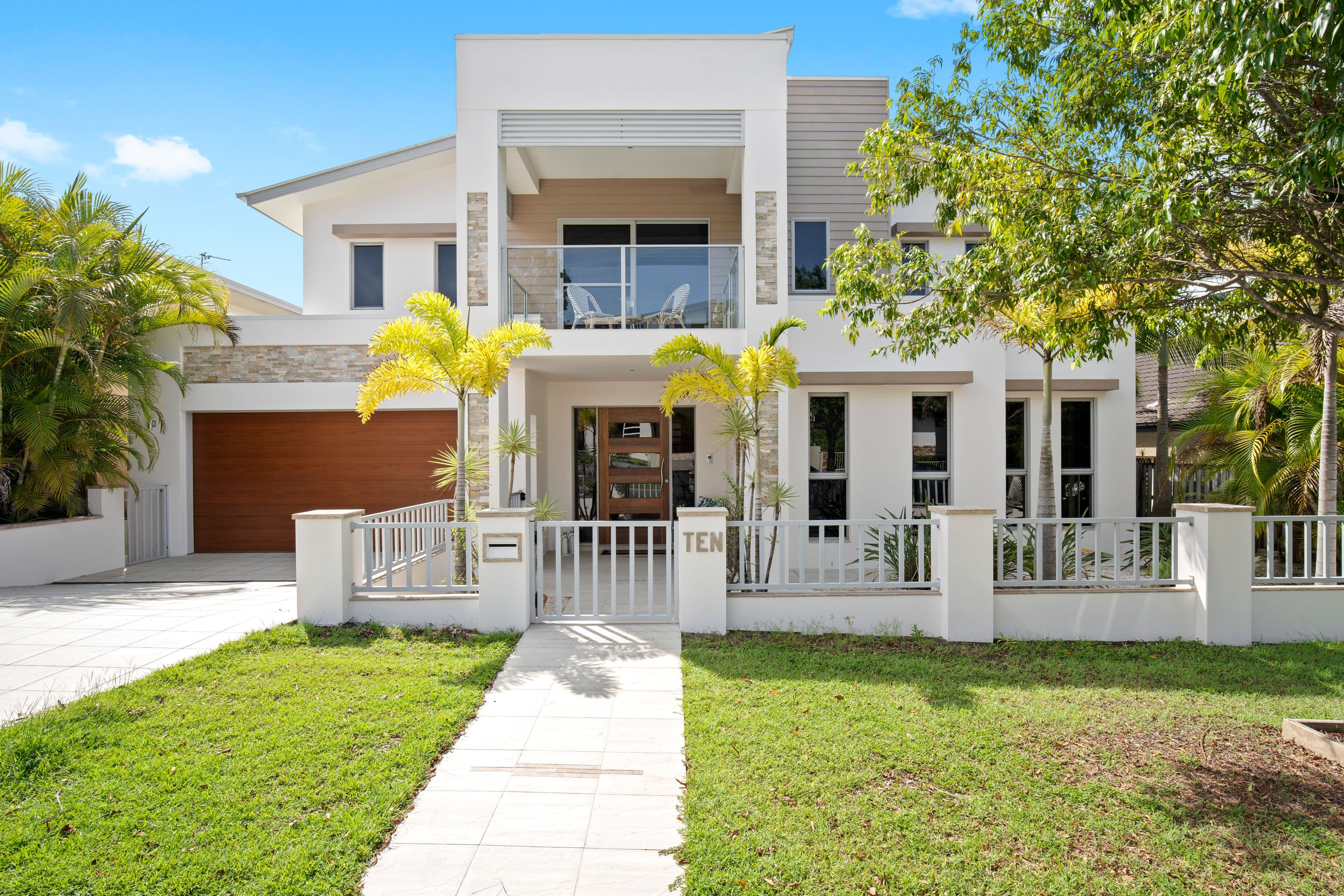 10 St Paul Crescent, Varsity Lakes QLD 4227, Varsity Lakes - Image 1