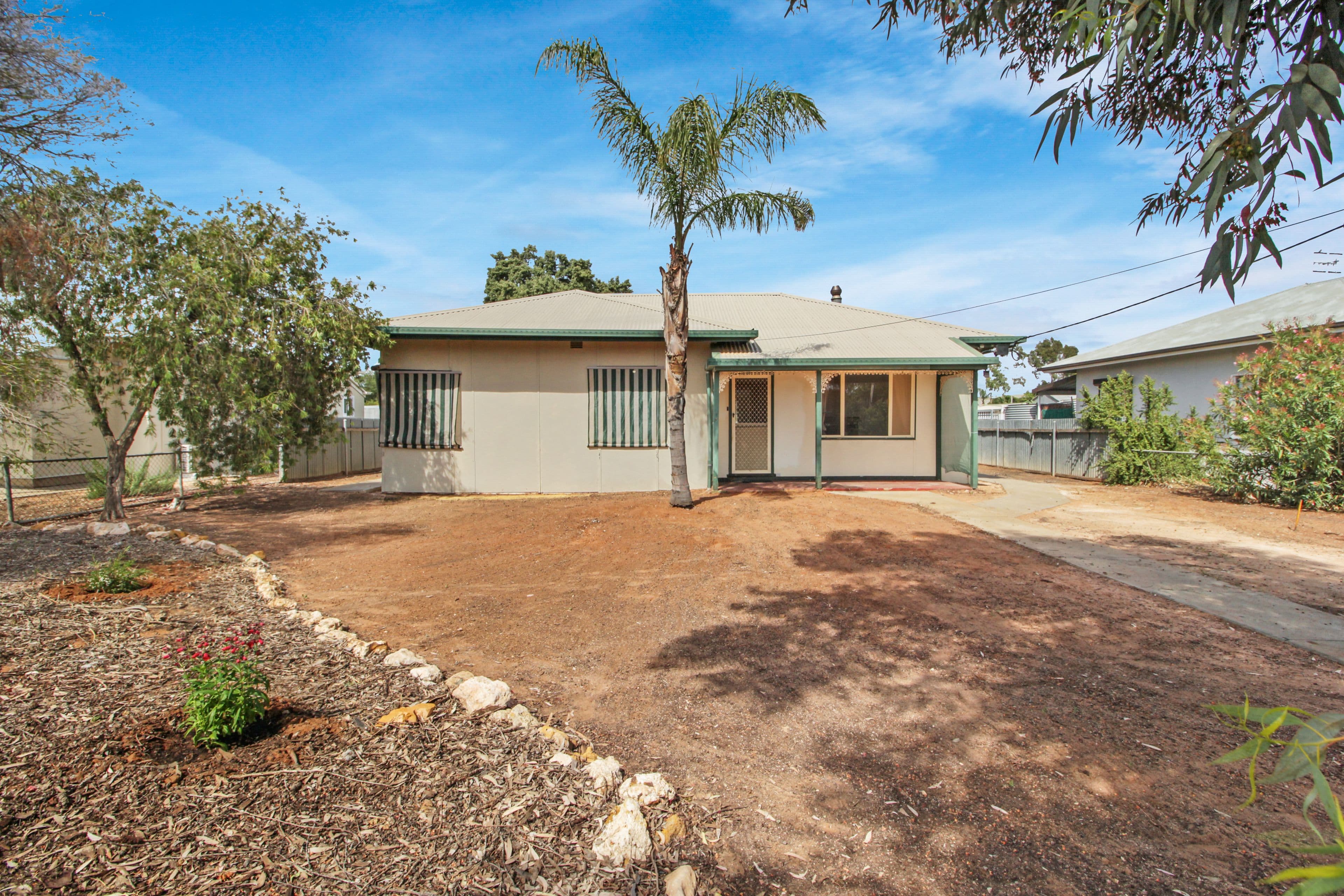 37 Railway Terrace, Renmark SA 5341, Renmark - Image 1