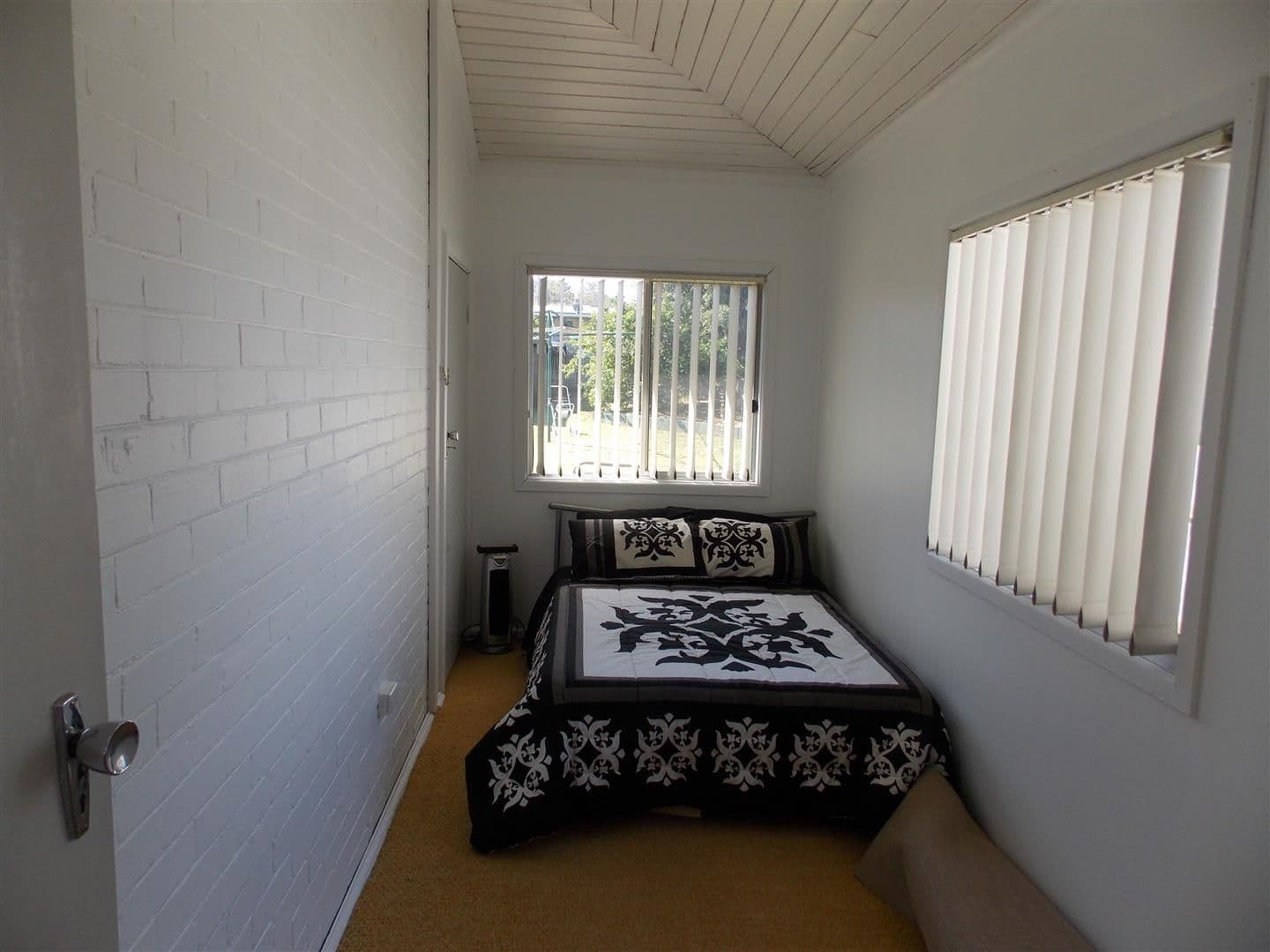 32 Elizabeth Street, Parkes - Thumbnail 8
