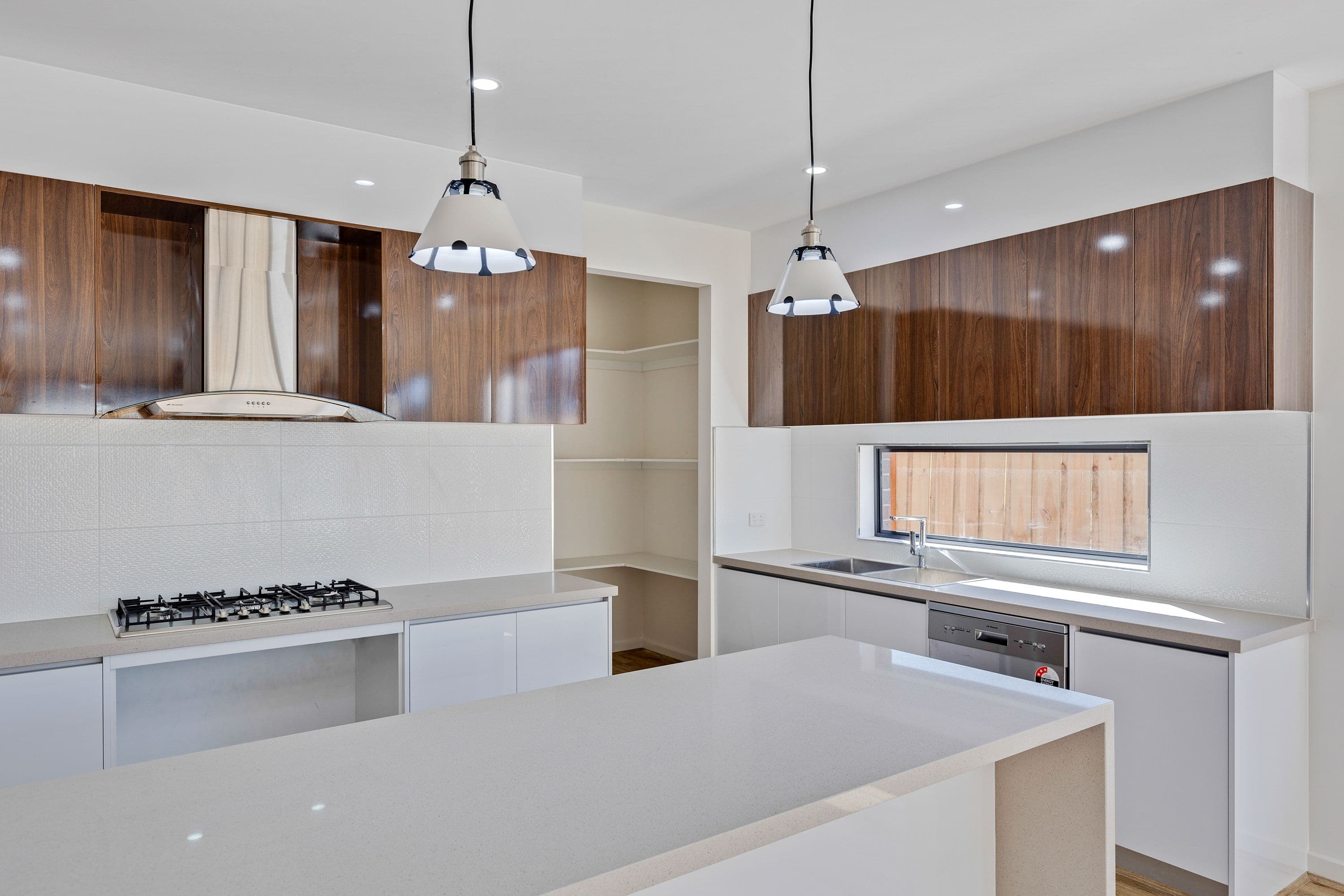33 Budawang Way, Wollert VIC 3750, Wollert - Thumbnail 3