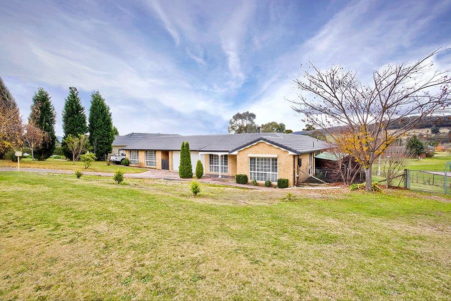 3 Pimpala Street, Marrangaroo - Image 1