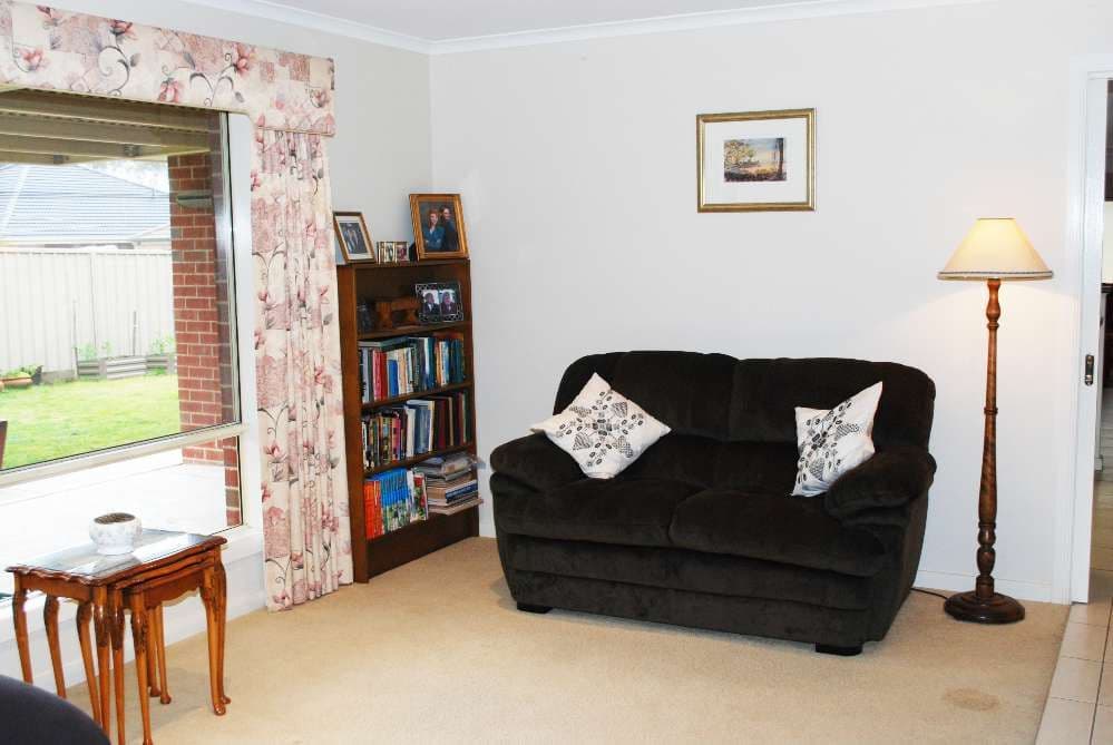 15 Dillagar Place, Springdale Heights NSW 2641, Springdale Heights - Thumbnail 5