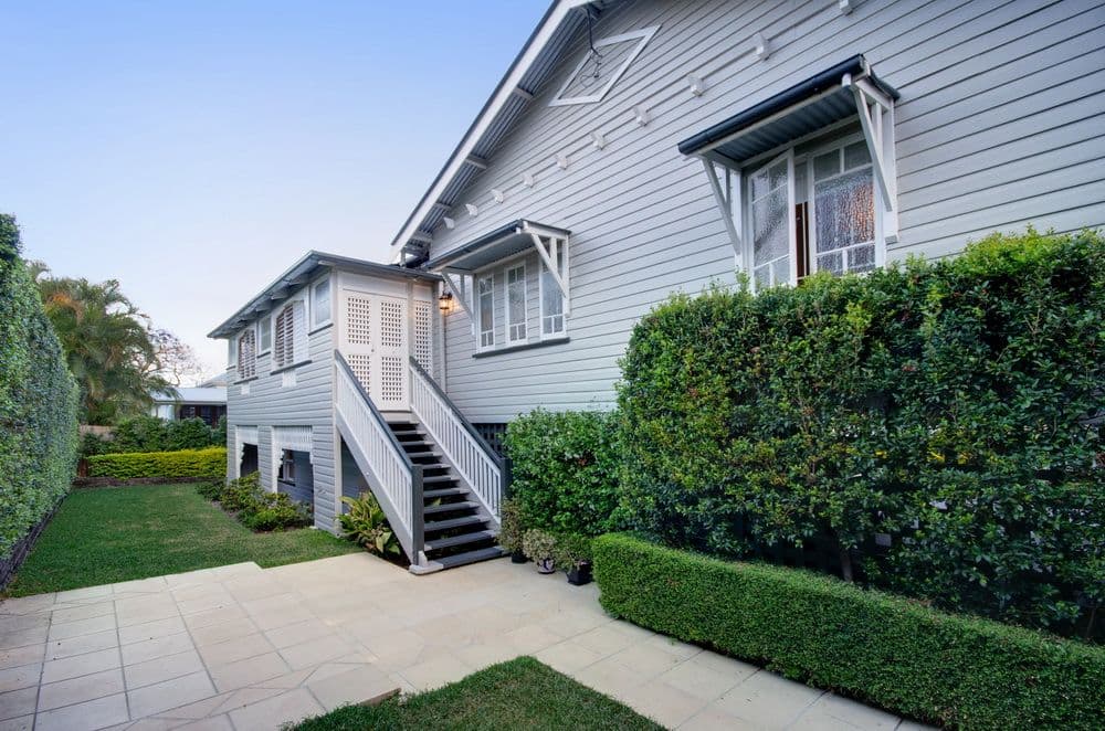 33 Adelaide Street, CLAYFIELD QLD 4011, Clayfield - Image 1