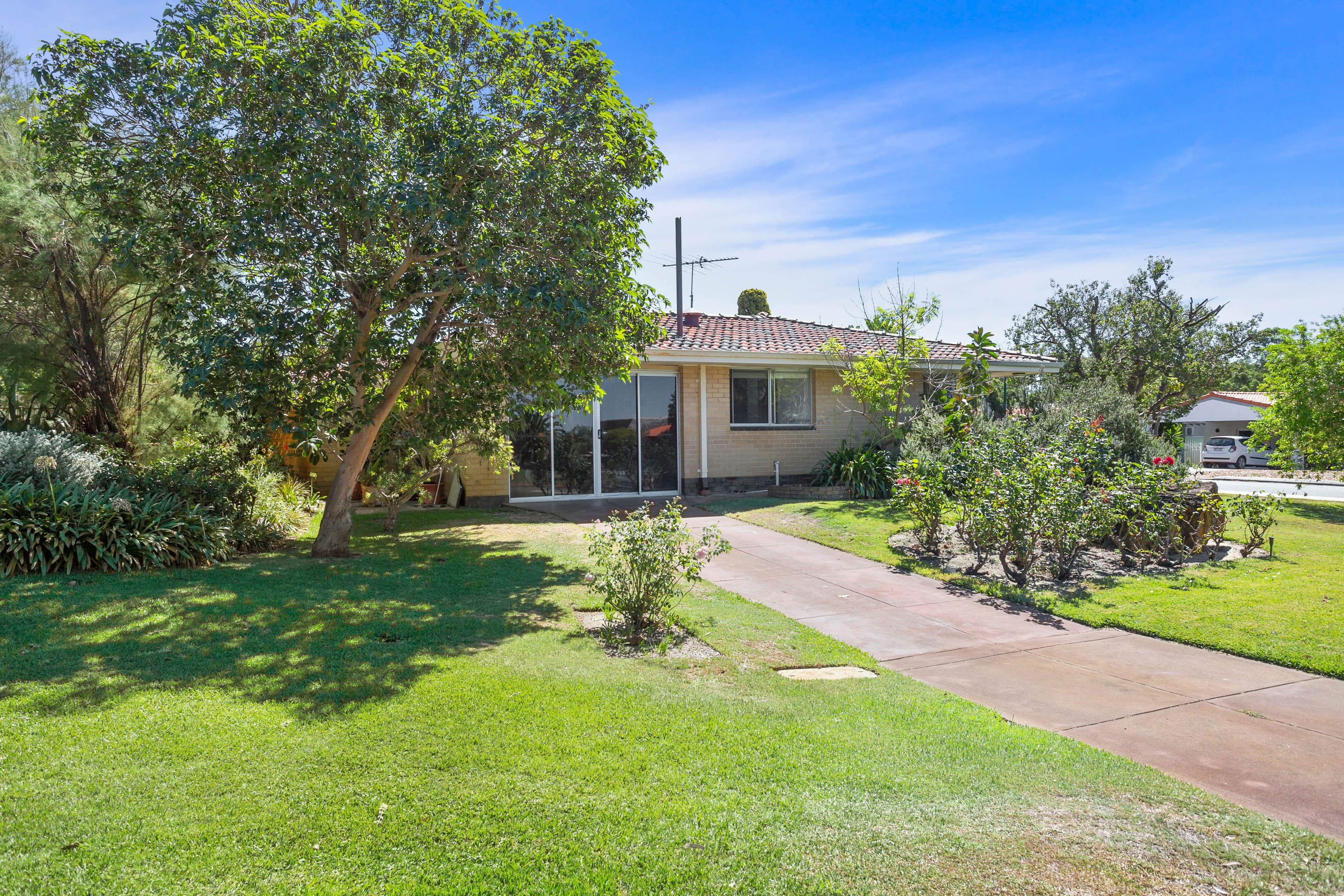 23 Buntine Road, Wembley Downs WA 6019, Wembley Downs - Thumbnail 4