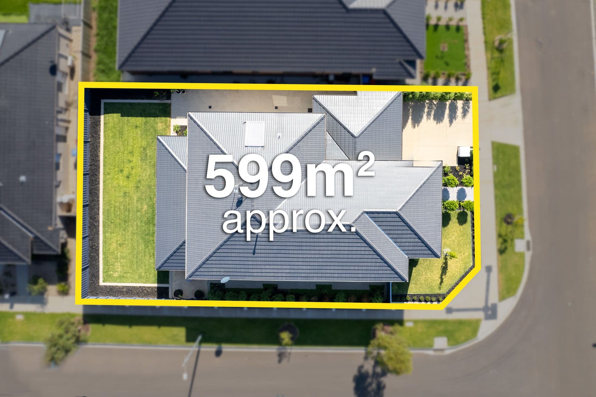 15 Langdon Drive, Wyndham Vale VIC 3024, Wyndham Vale - Thumbnail 2