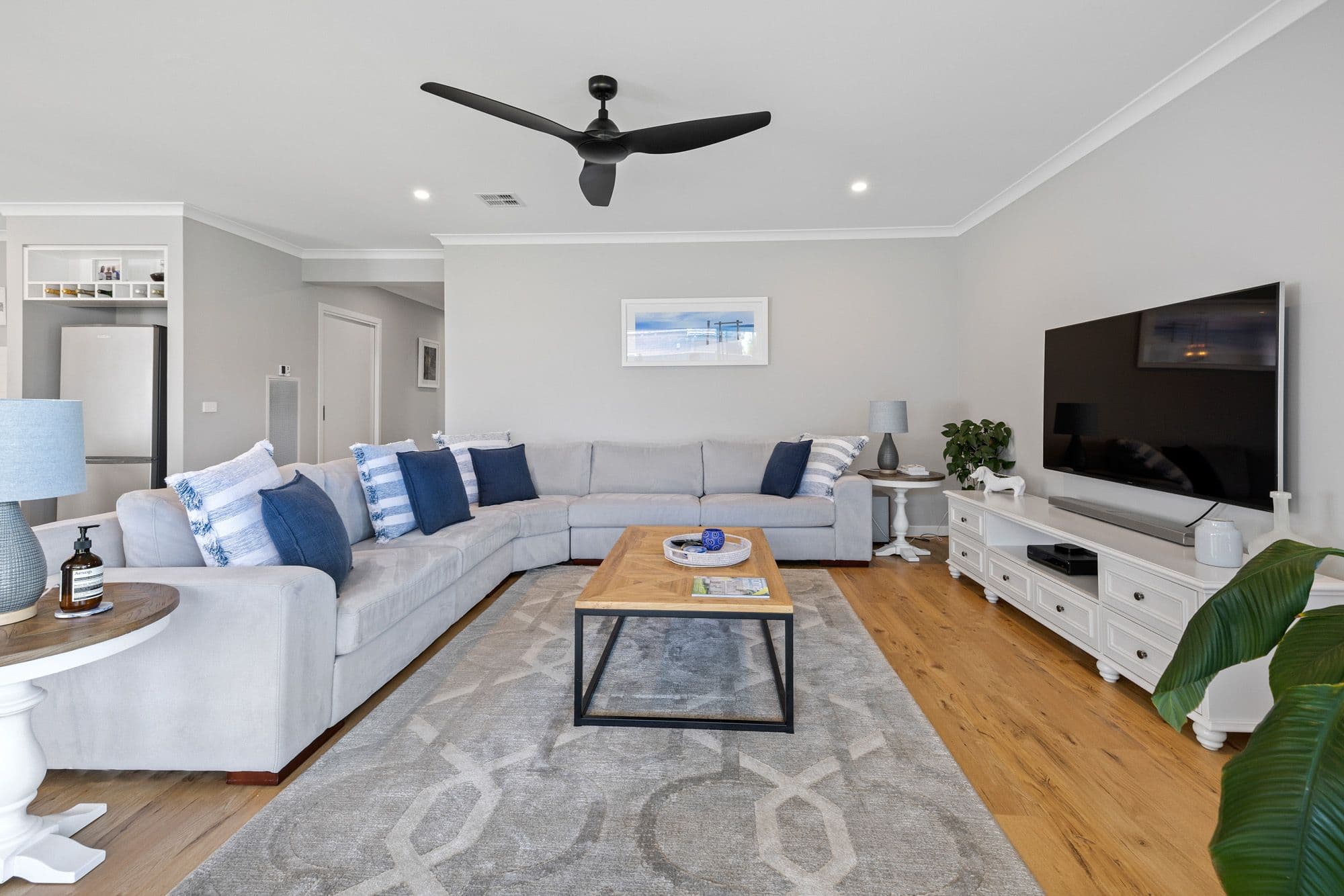 15 Langdon Drive, Wyndham Vale VIC 3024, Wyndham Vale - Thumbnail 4