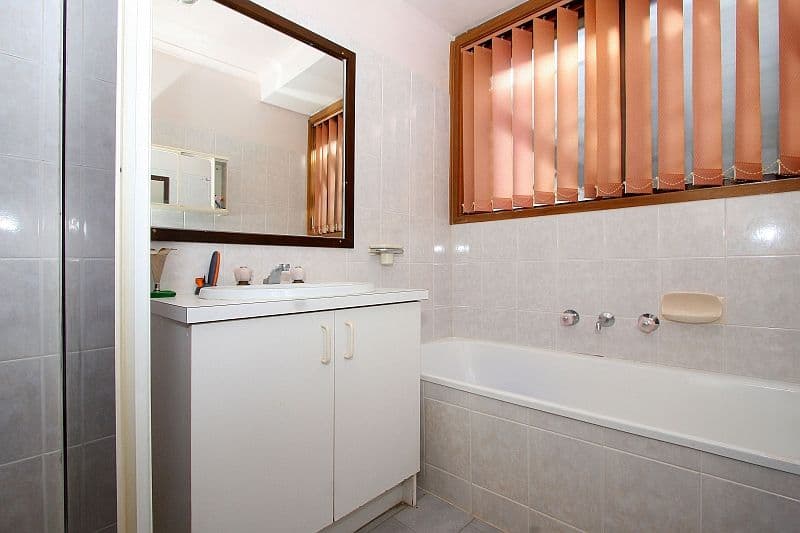 35 Foxzami Crescent, EPPING VIC 3076, Epping - Thumbnail 5