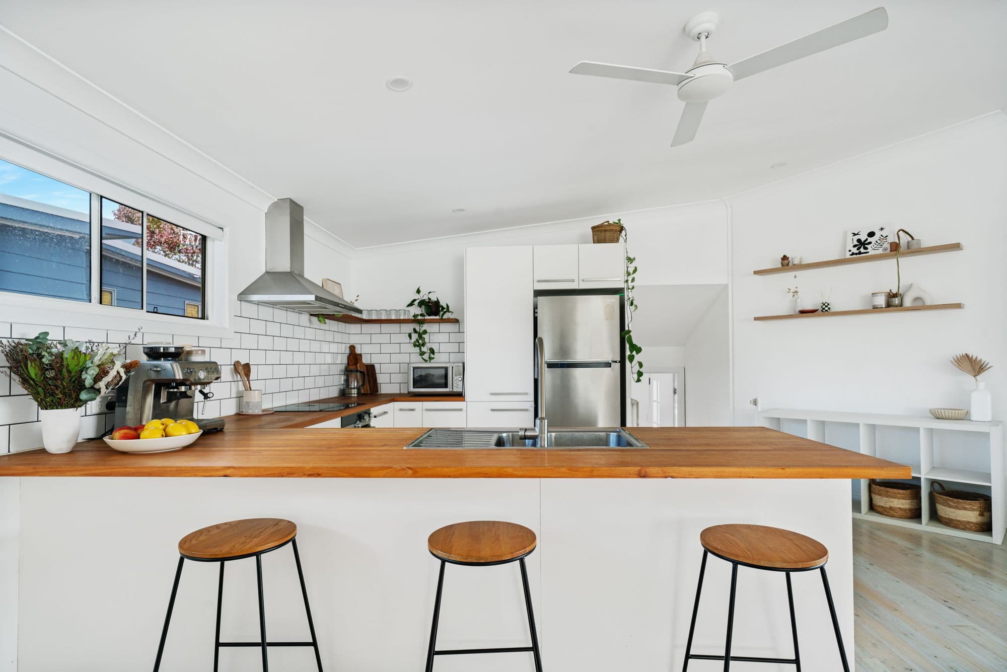 29 Elaine Avenue, Berkeley Vale NSW 2261, Berkeley Vale - Thumbnail 5