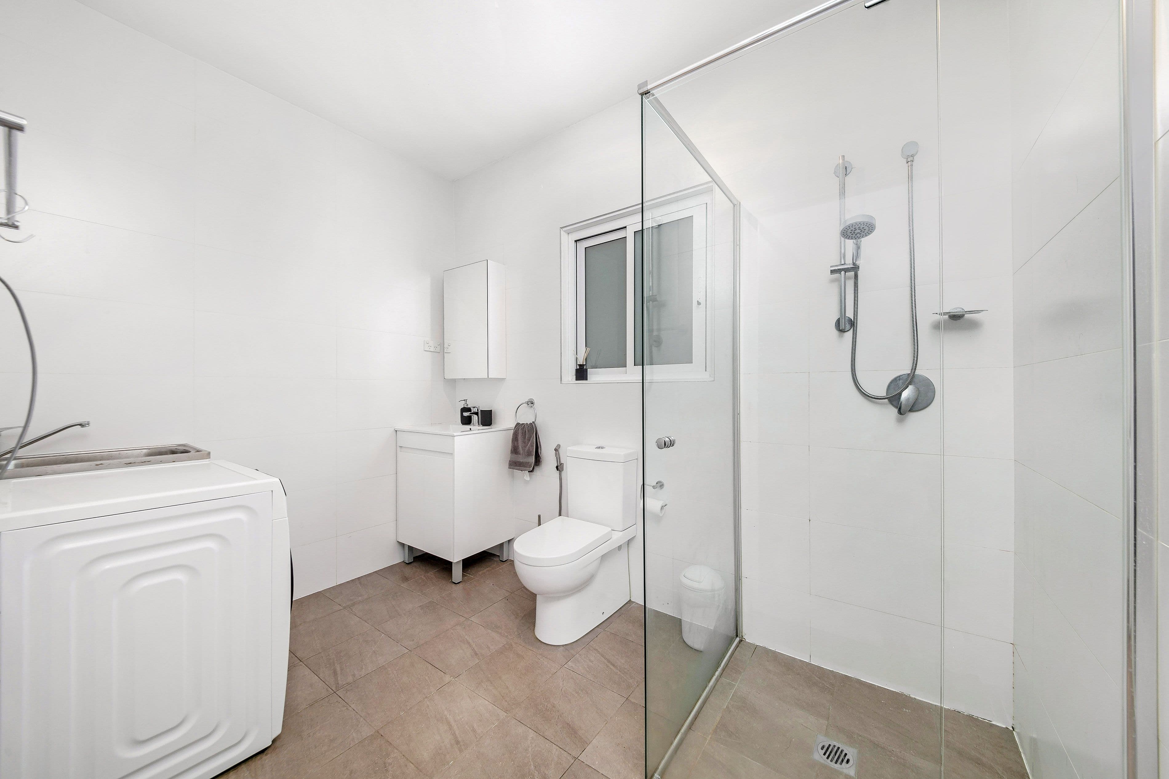 28 Fifth Avenue, Condell Park NSW 2200, Condell Park - Thumbnail 7