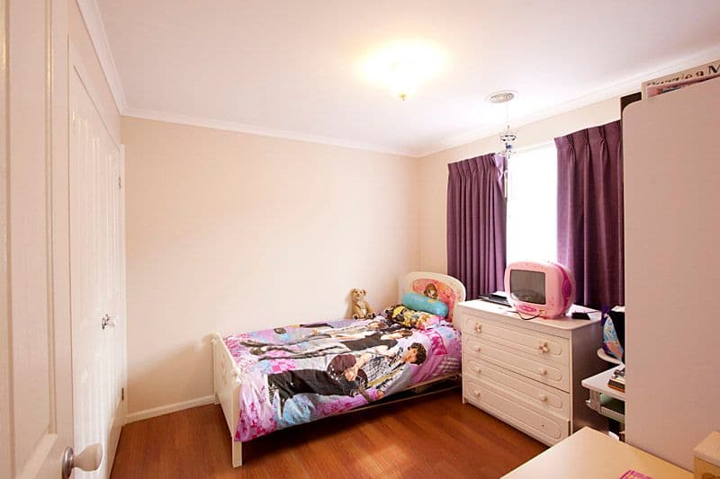 17 Mountain View Road, KILSYTH VIC 3137, Kilsyth - Thumbnail 3