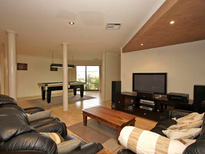 38 Grand Boulevard, SEAFORD RISE SA 5169, Seaford Rise - Thumbnail 2