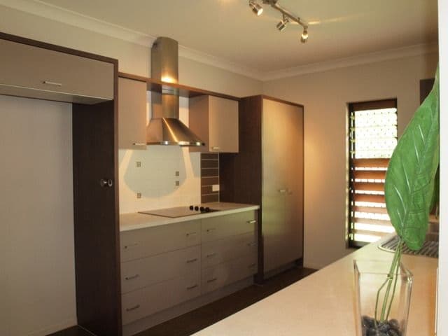 27 Altona Street, BENTLEY PARK QLD 4869, Bentley Park - Thumbnail 5