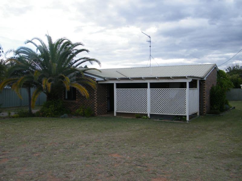 17  Scouller Street, CHINCHILLA QLD 4413, Chinchilla - Image 1