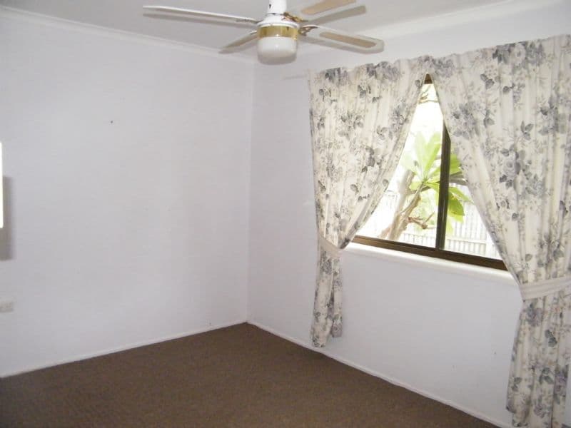 17  Scouller Street, CHINCHILLA QLD 4413, Chinchilla - Thumbnail 6