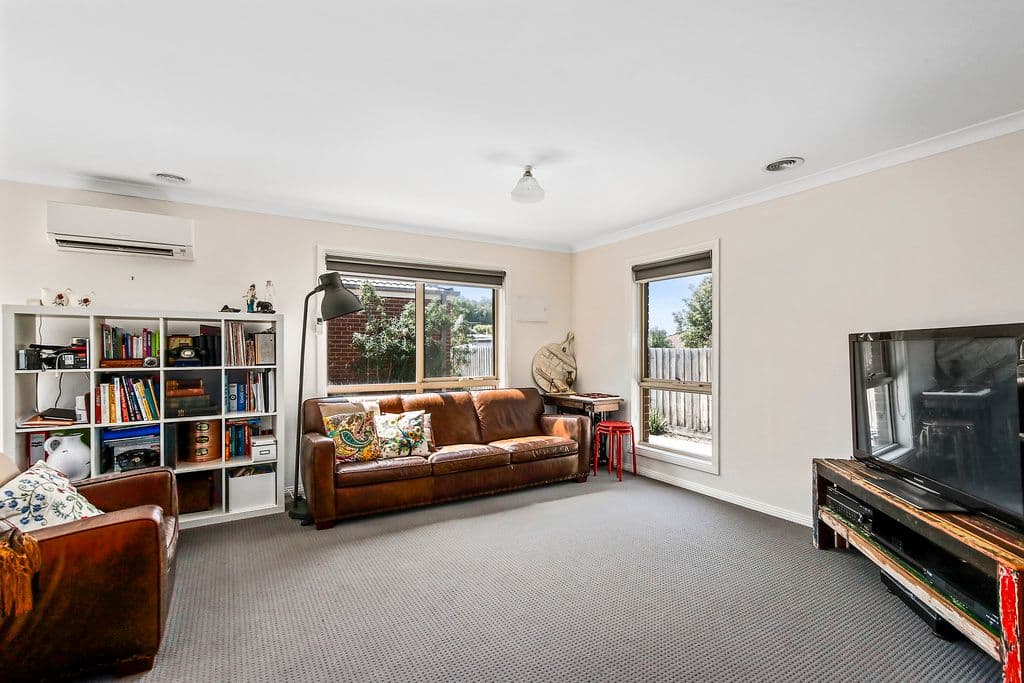 13 Slevin Street, Lilydale VIC 3140, Lilydale - Thumbnail 2