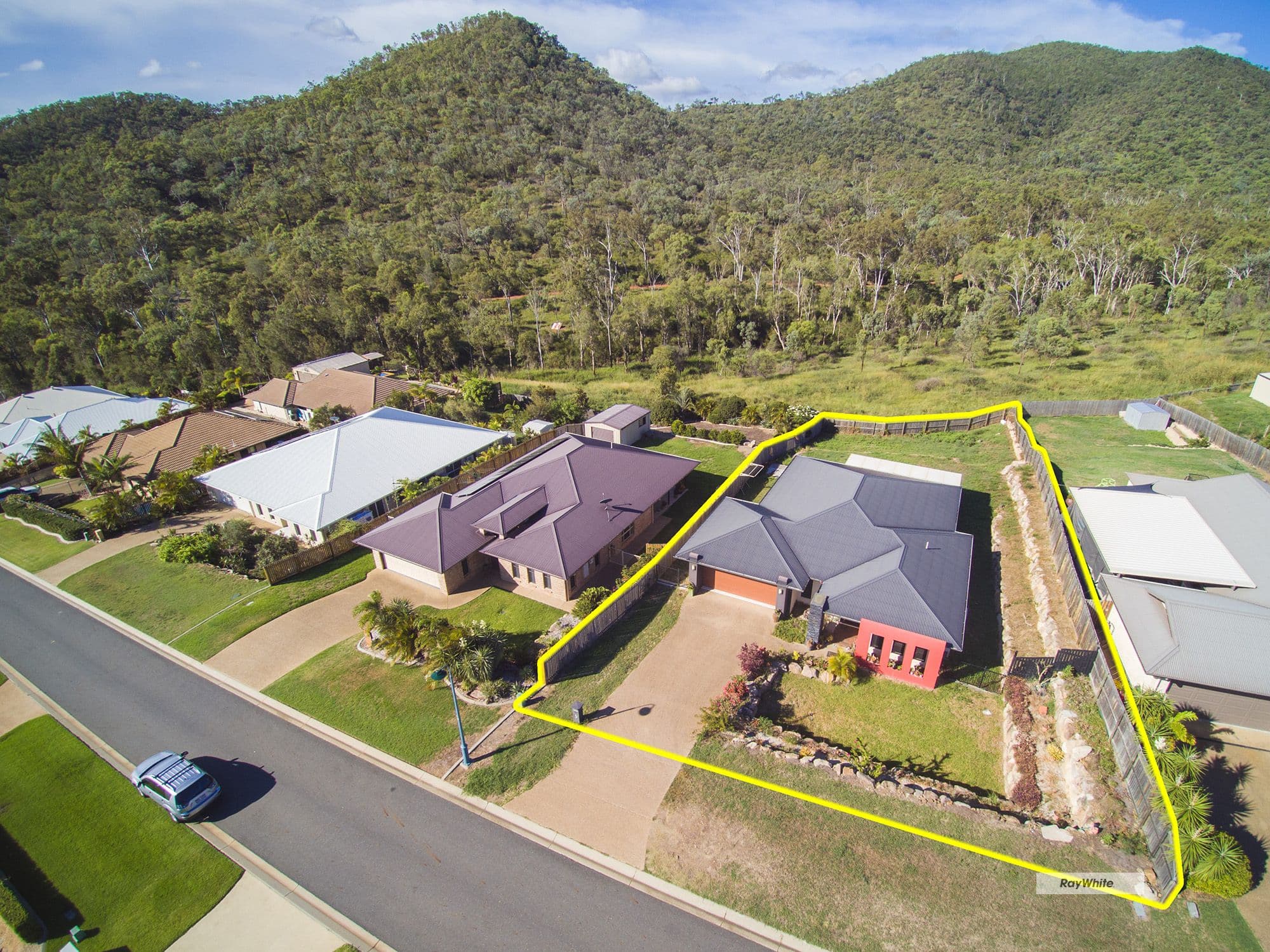 13 Skyline Drive, Norman Gardens QLD 4701, Norman Gardens - Thumbnail 2