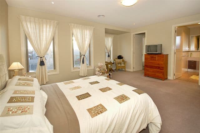 8 Creighton Way, CRAIGIEBURN VIC 3064, Craigieburn - Thumbnail 6