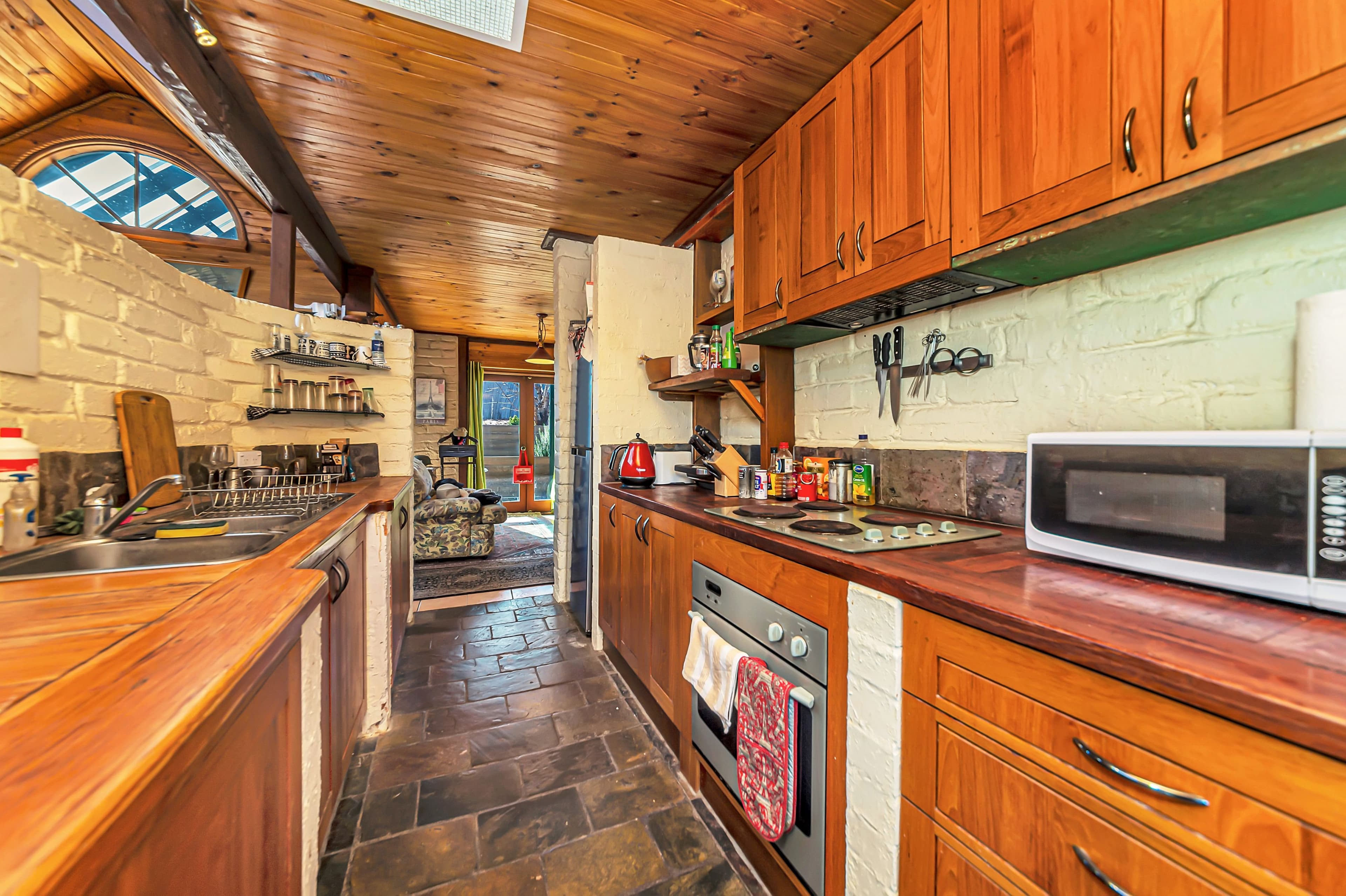 13 Koorong Place, Queanbeyan West - Thumbnail 4