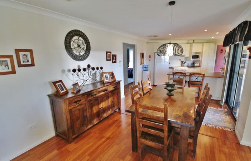 106 Hills Street, YOUNG NSW 2594, Young - Thumbnail 3