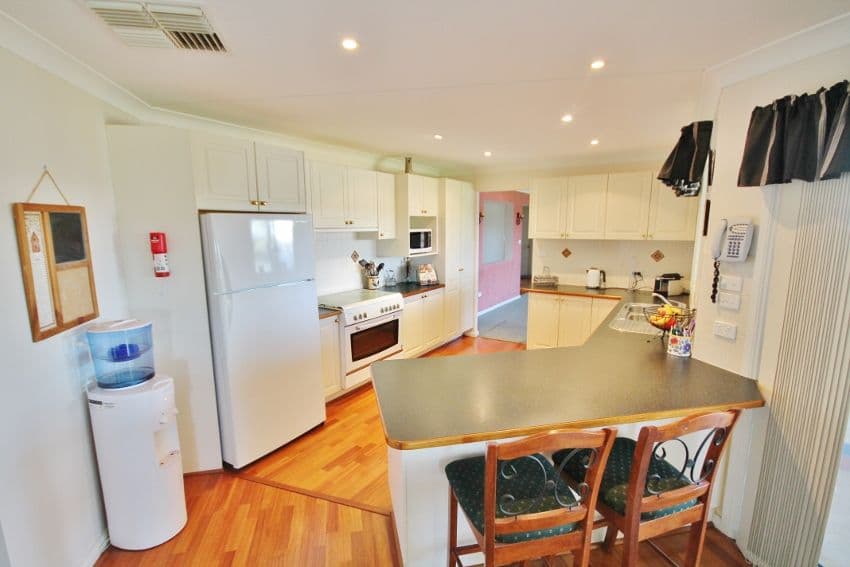 106 Hills Street, YOUNG NSW 2594, Young - Thumbnail 5