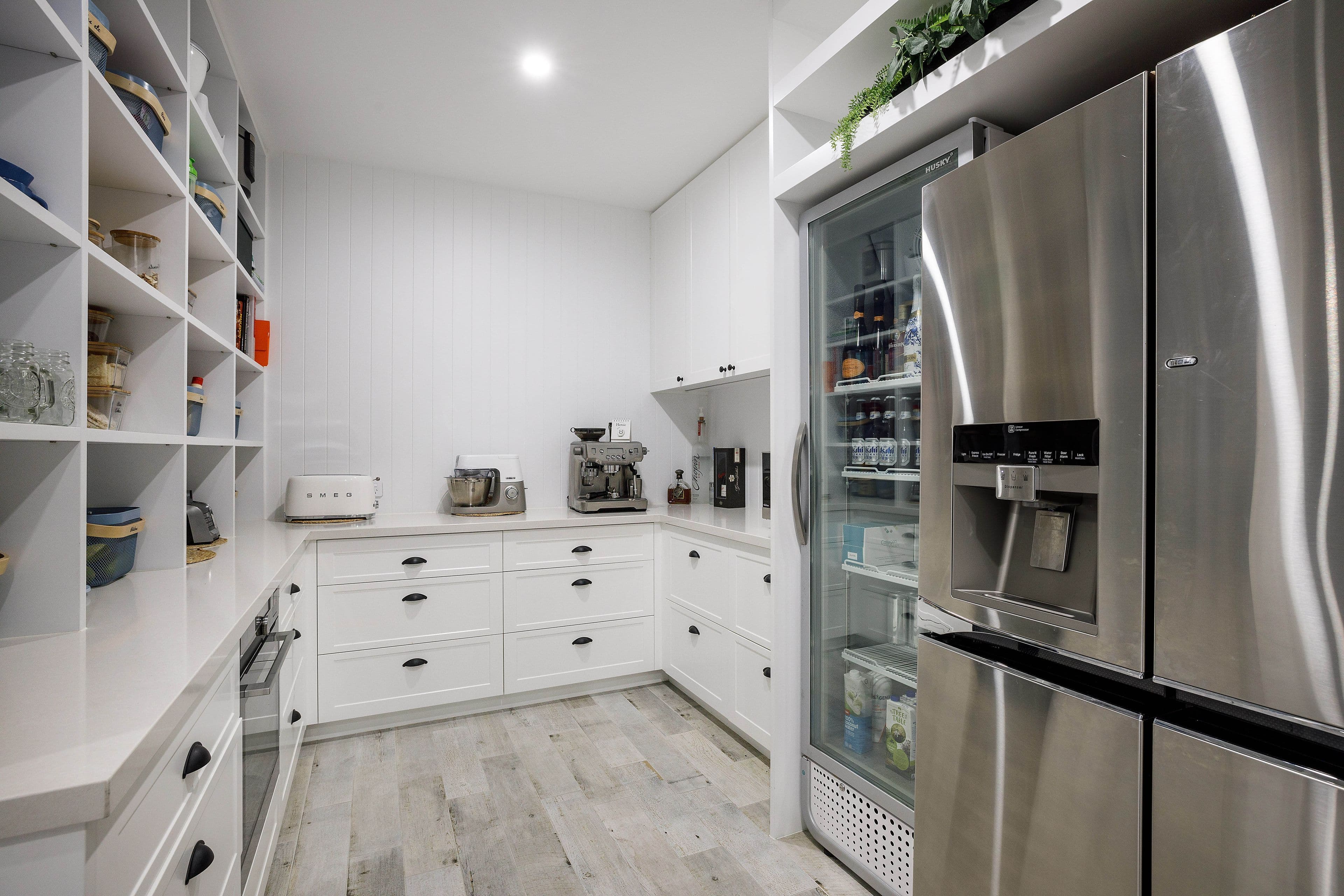 97 Sir Bruce Small Boulevard, Benowa Waters QLD 4217, Benowa - Thumbnail 8