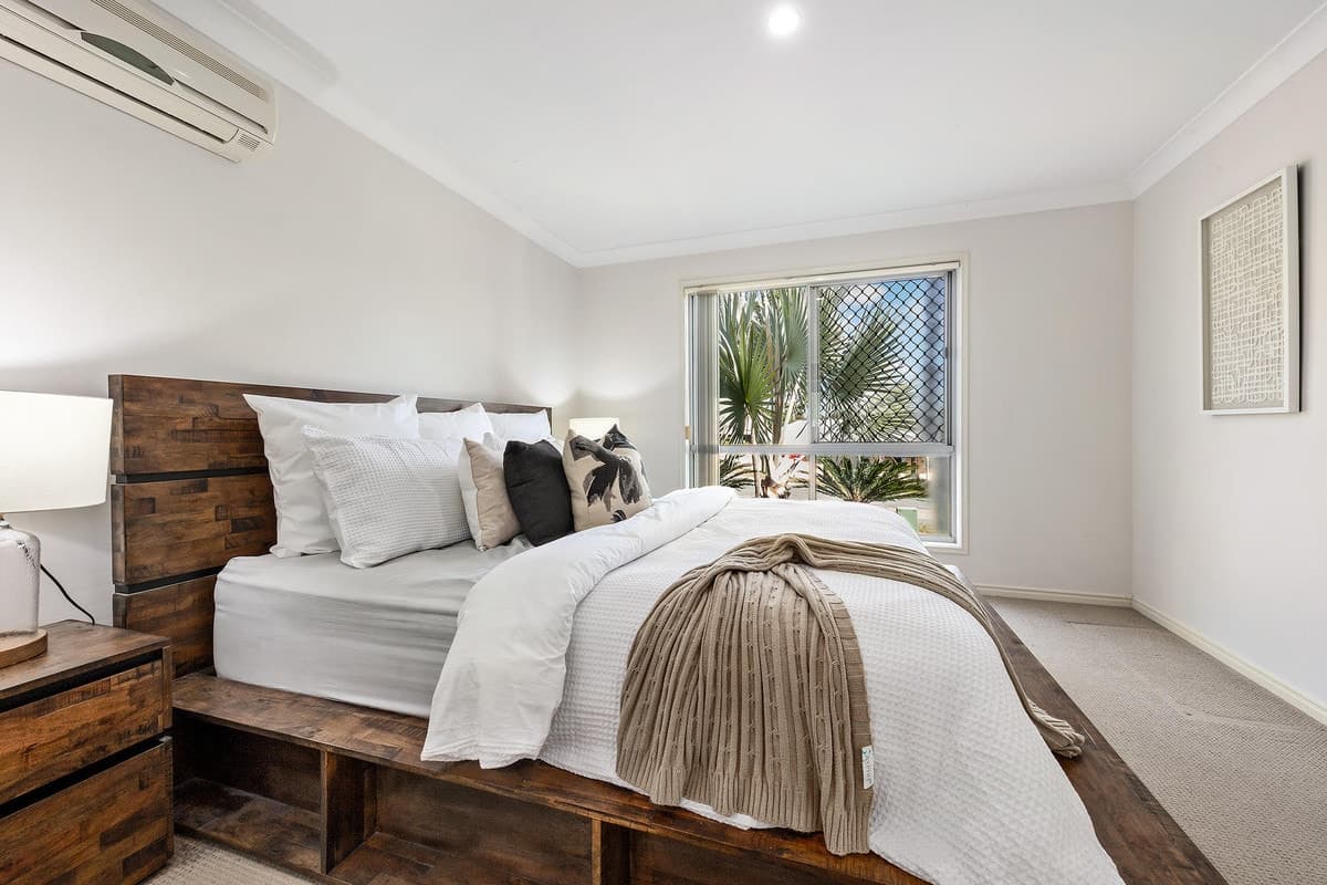 15 Greenleaf Avenue, Springfield Lakes QLD 4300, Springfield Lakes - Thumbnail 2