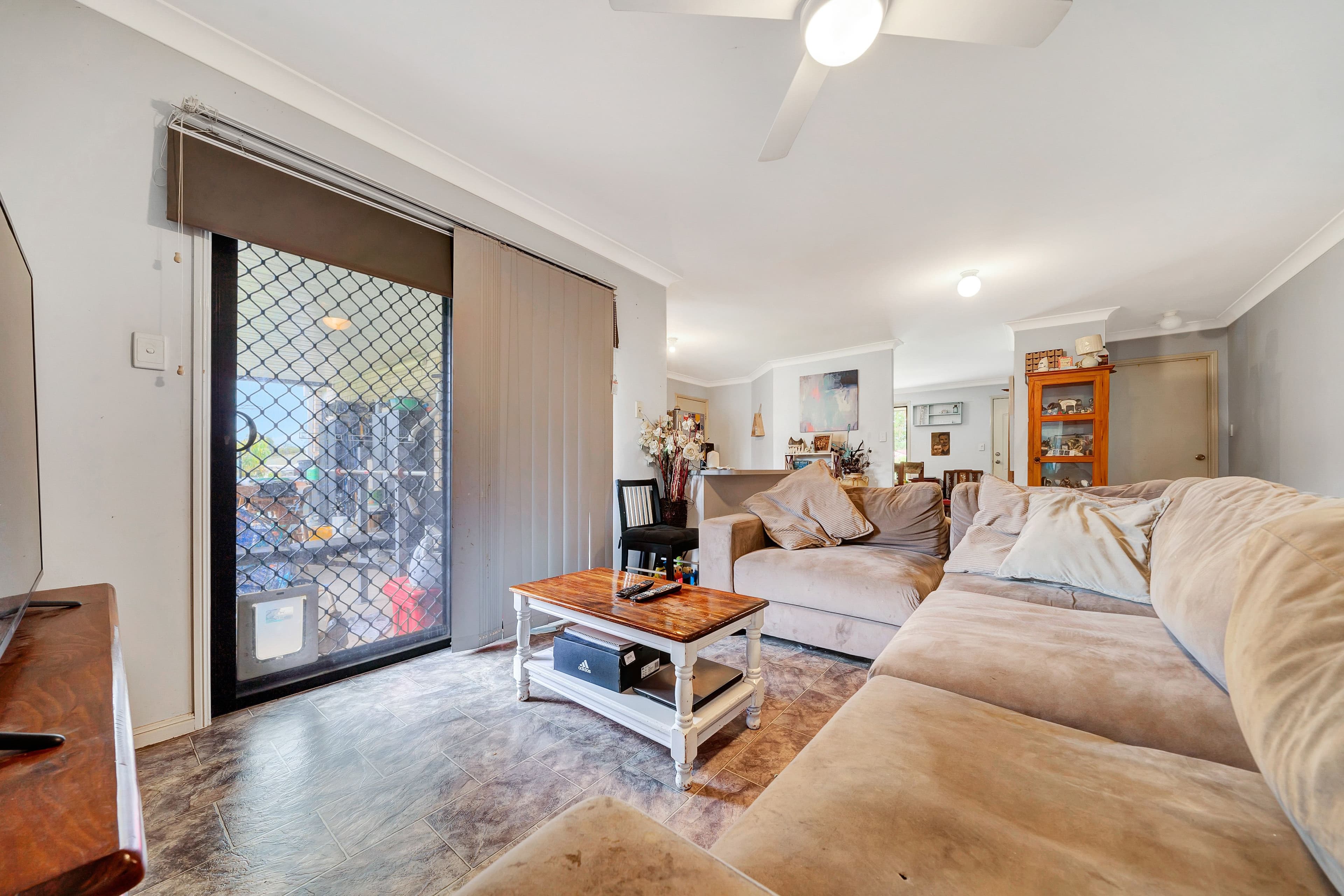 15 Woodrow Street, Waterford QLD 4133, Waterford - Thumbnail 3