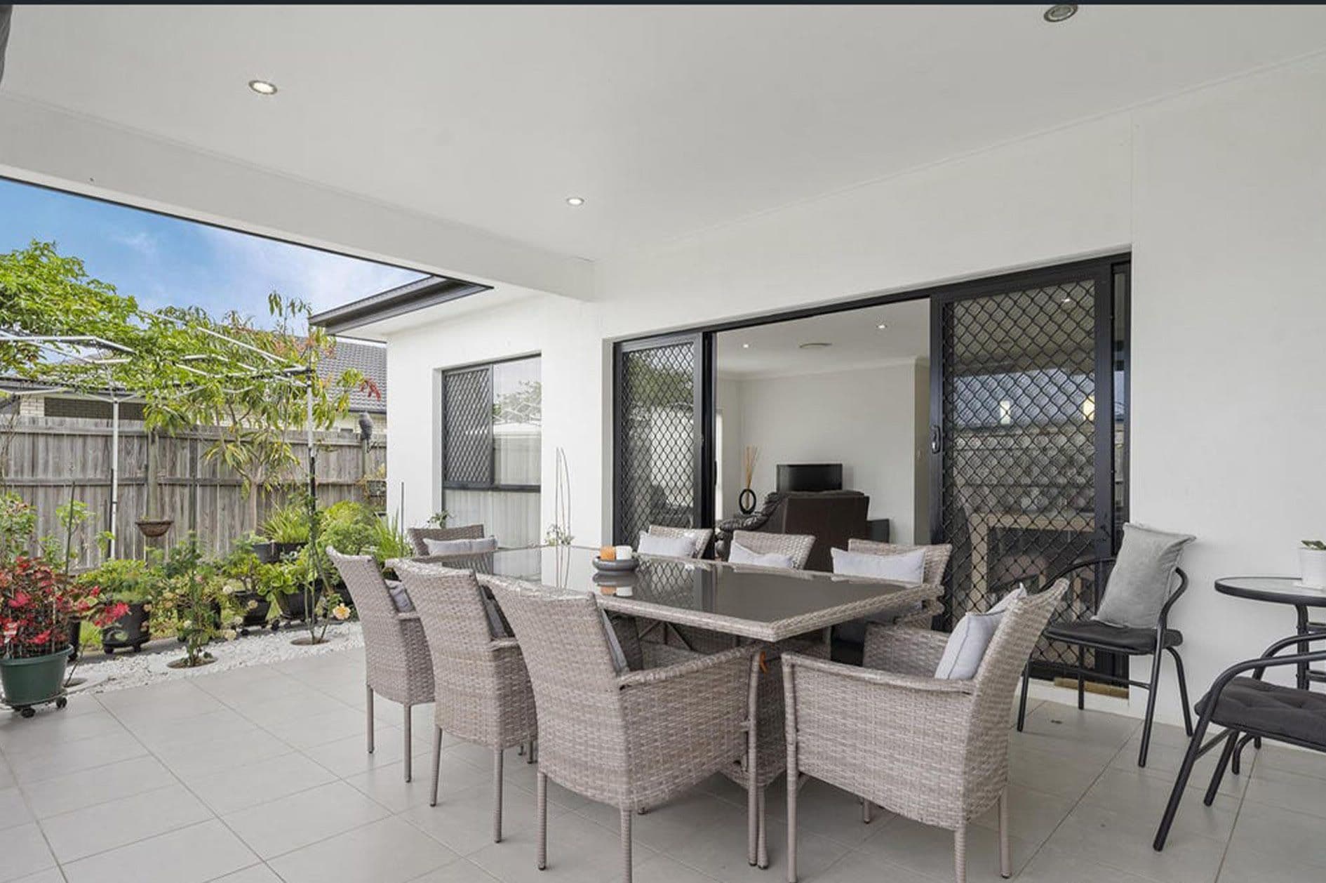 56 Stringybark Street, Regents Park QLD 4118, Regents Park - Thumbnail 4