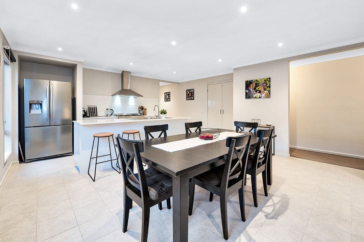 29 Palomino Avenue, Clyde North VIC 3978, Clyde North - Thumbnail 7
