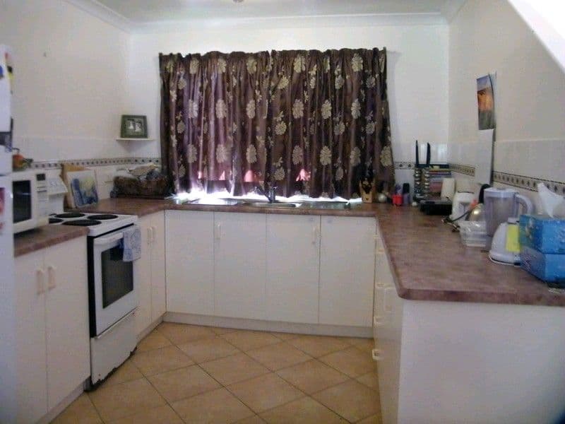 18 Avocado Court, BEACONSFIELD QLD 4740, Beaconsfield - Thumbnail 3